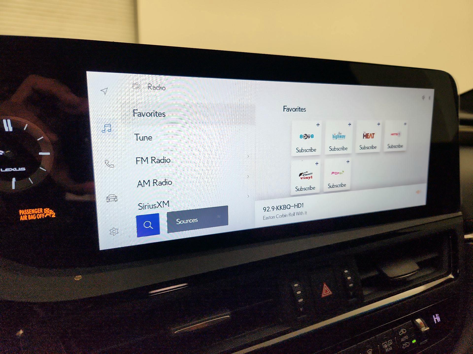 Thumbnail: 2024 Lexus ES - 15