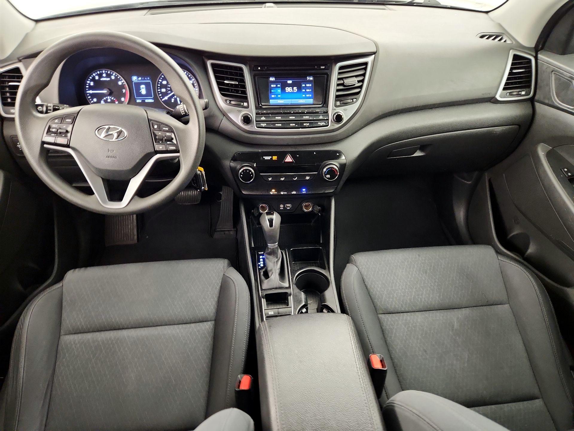 Thumbnail: 2017 Hyundai Tucson - 9