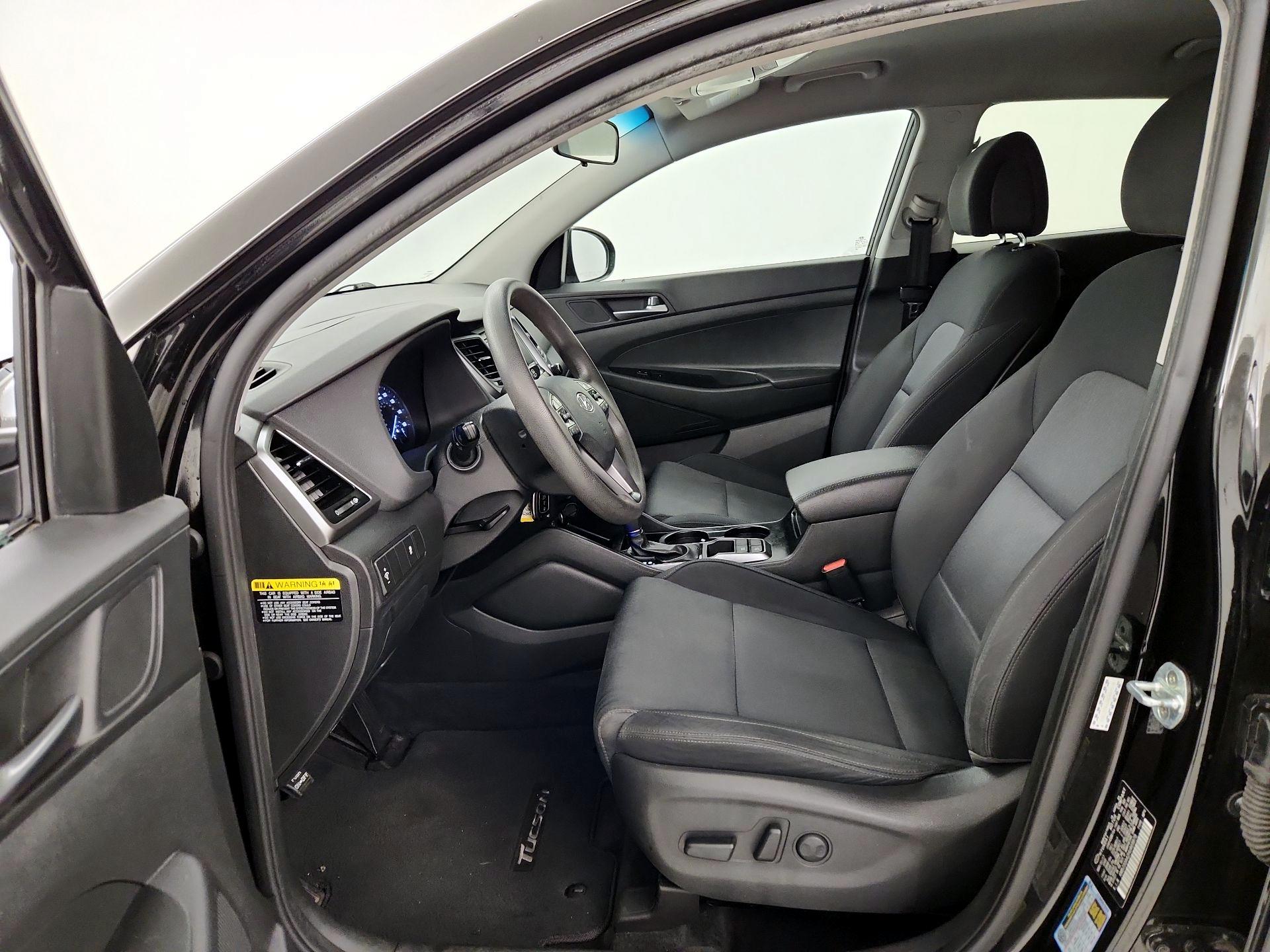 Thumbnail: 2017 Hyundai Tucson - 11