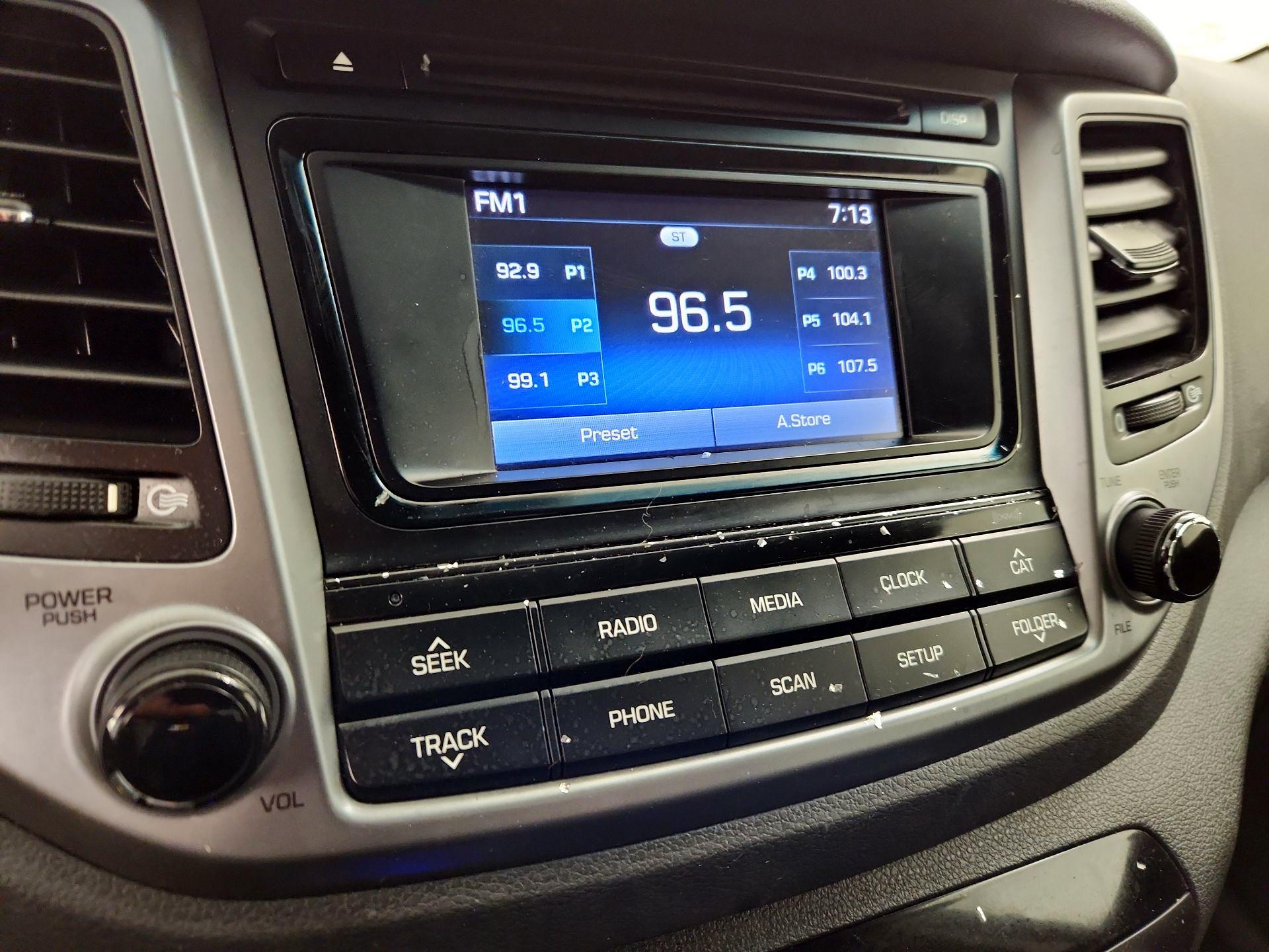 Thumbnail: 2017 Hyundai Tucson - 15