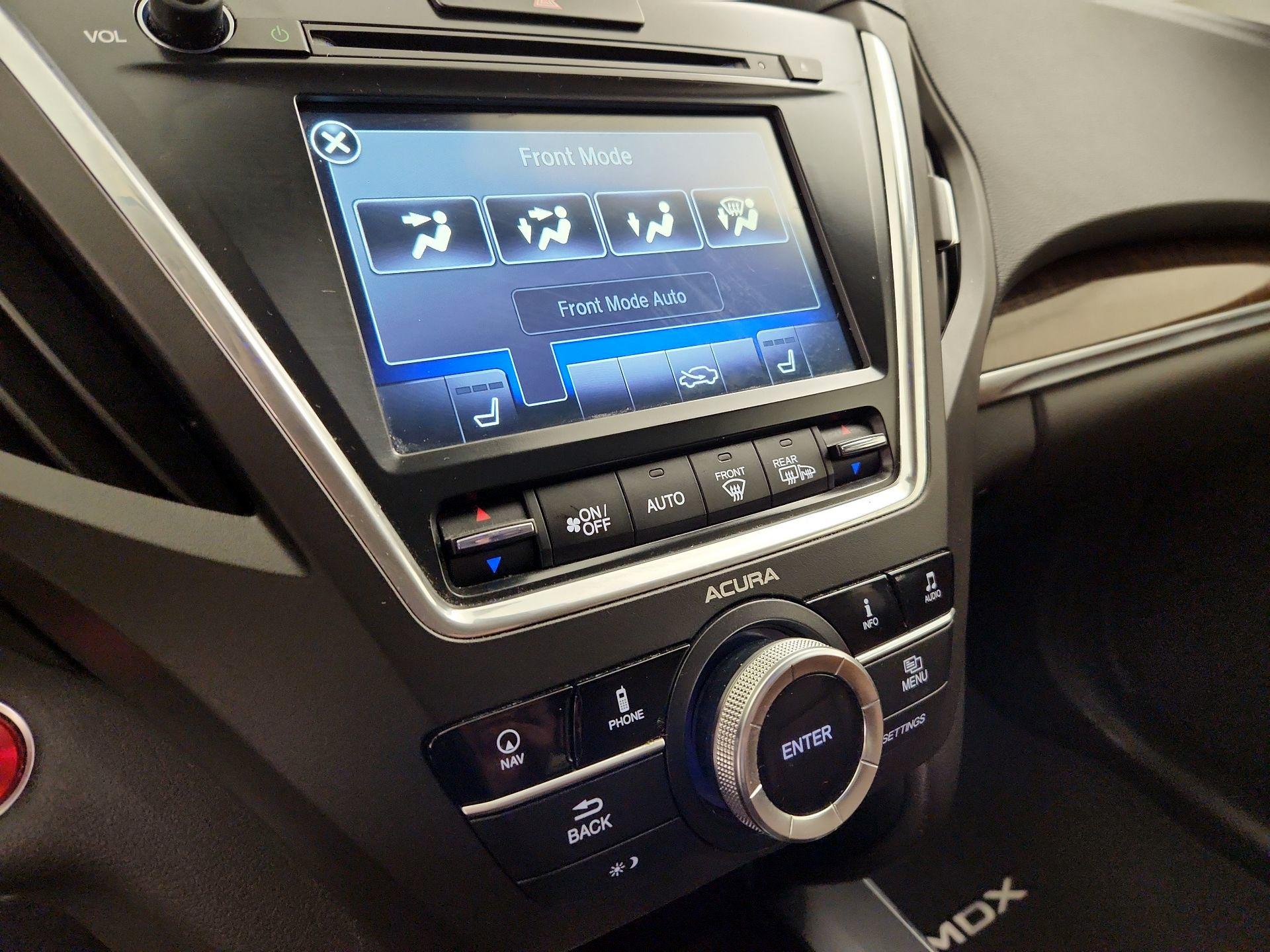 Thumbnail: 2017 Acura MDX - 17