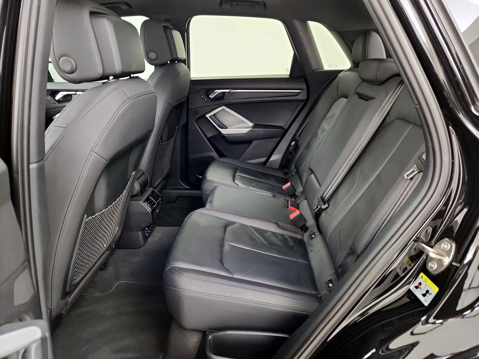 Thumbnail: 2019 Audi Q3 - 20