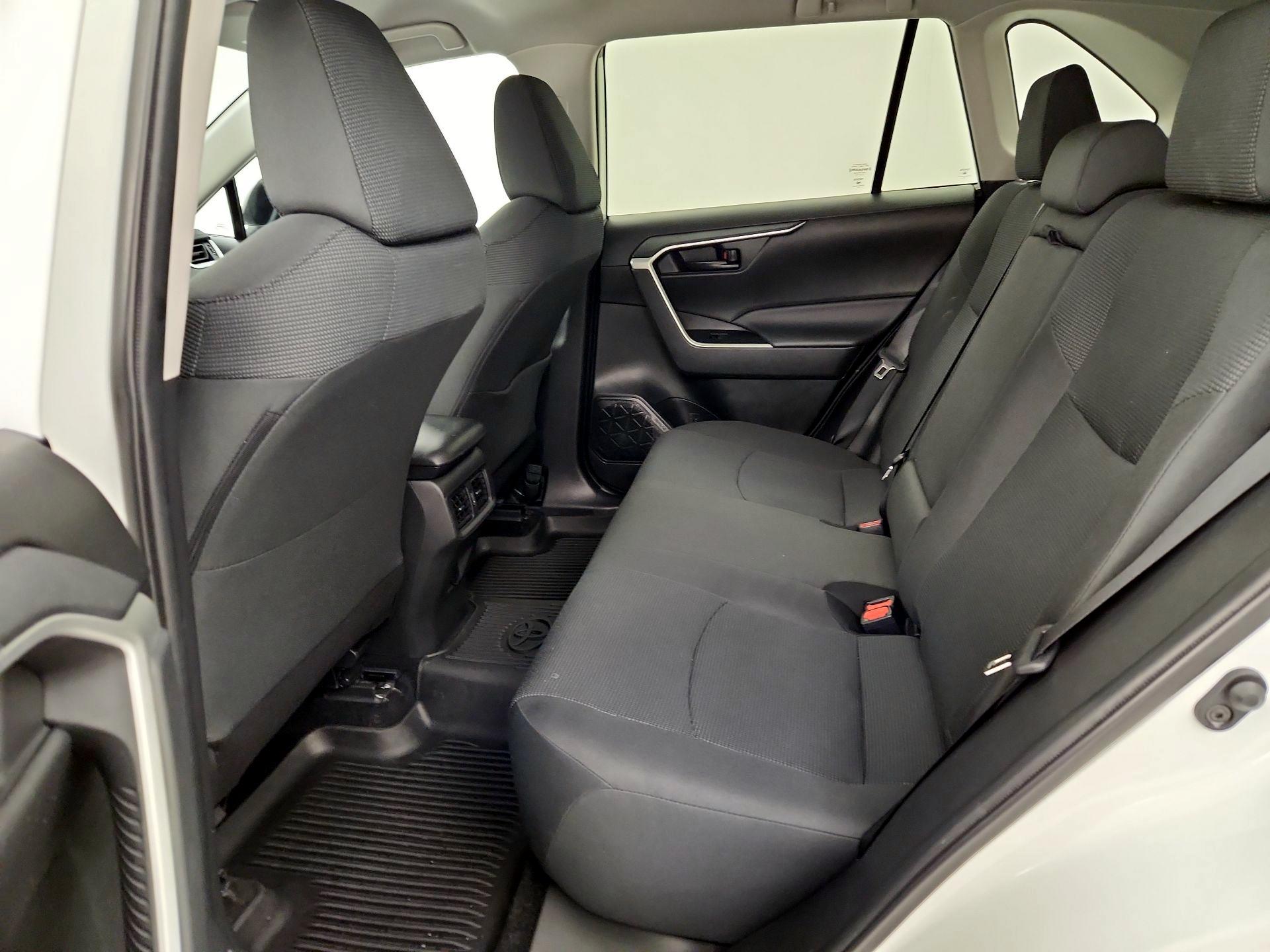 Thumbnail: 2024 Toyota RAV4 - 19