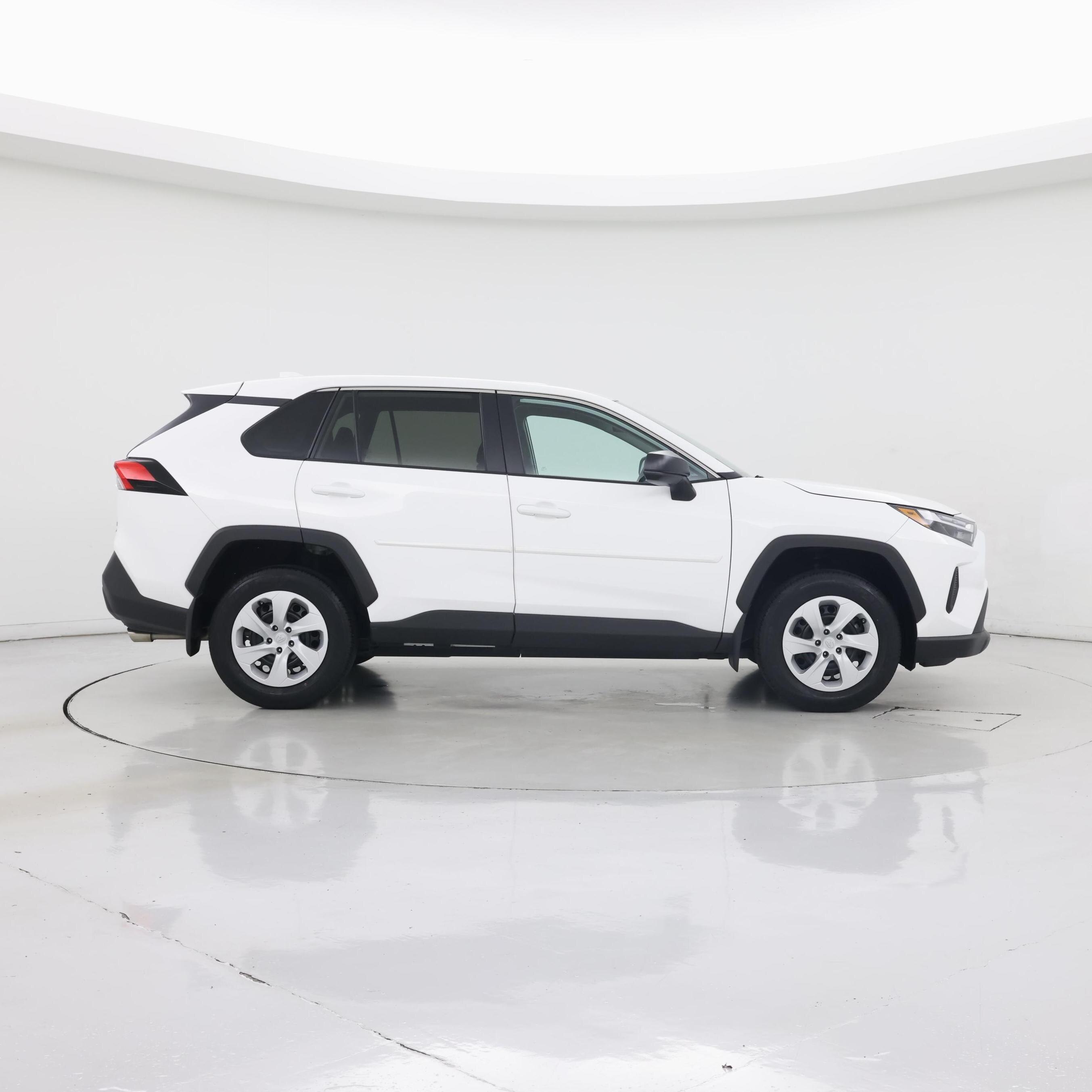 Thumbnail: 2024 Toyota RAV4 - 7