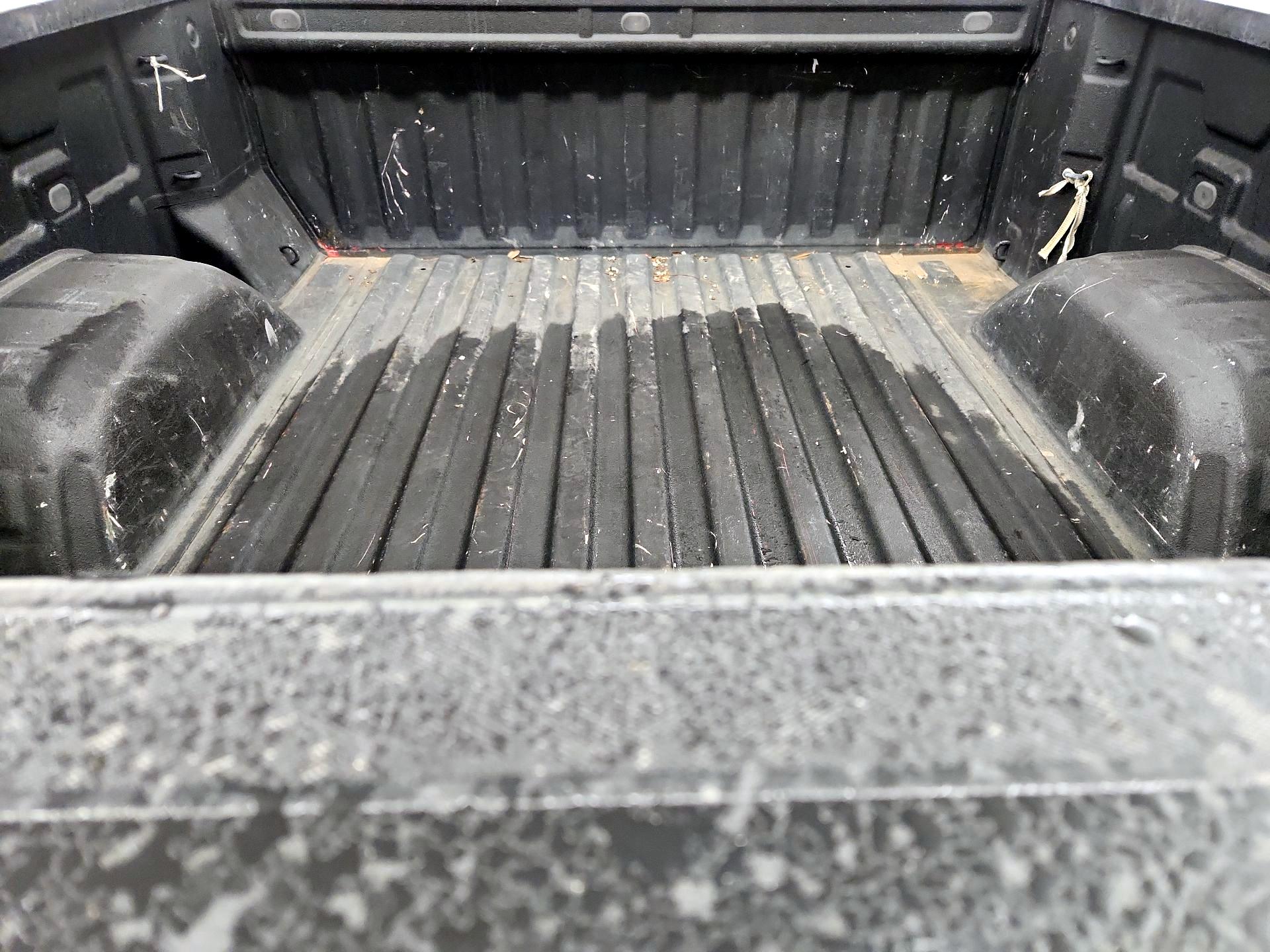 Thumbnail: 2020 Chevrolet Silverado 1500 - 20