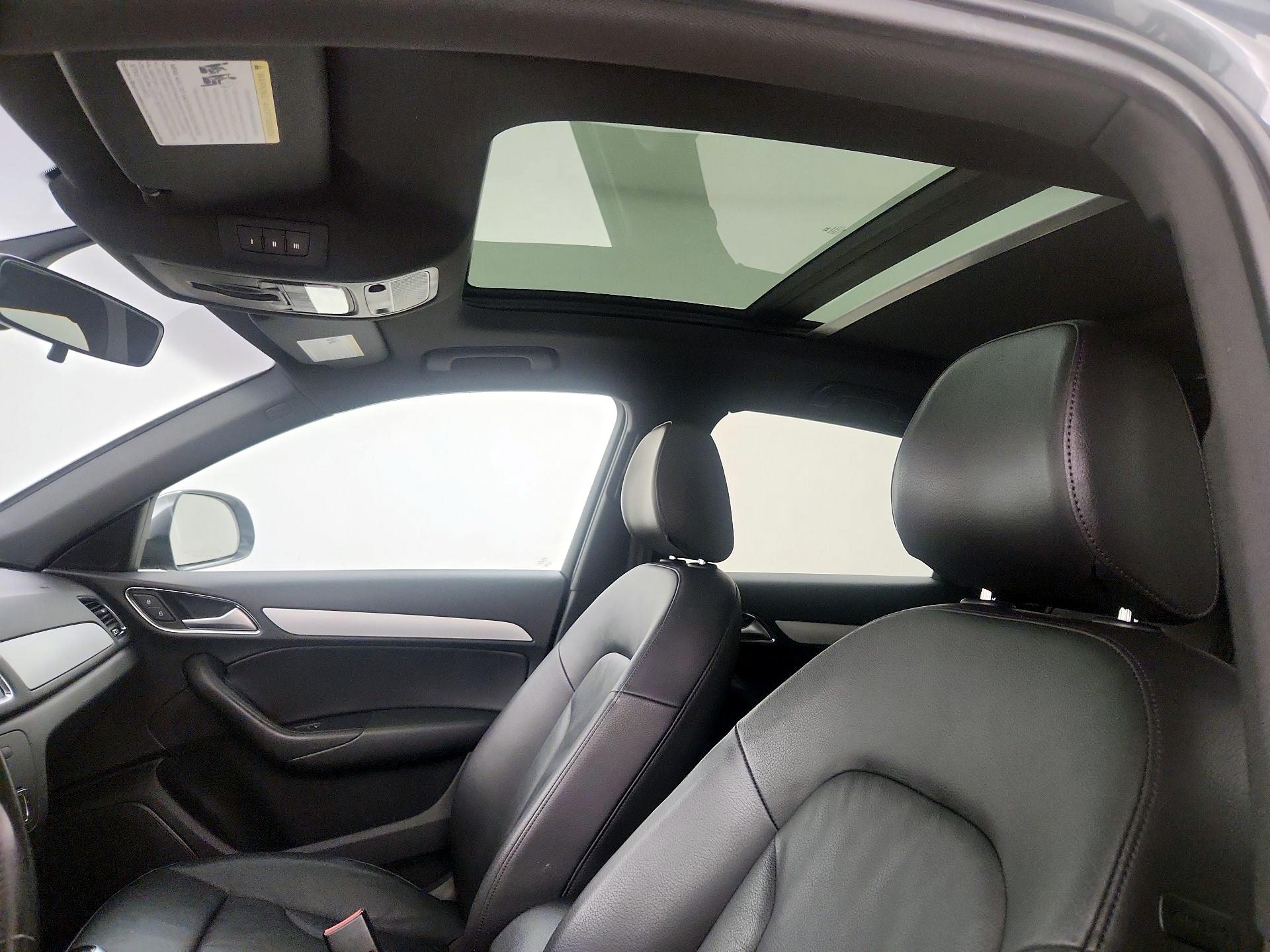 Thumbnail: 2017 Audi Q3 - 19