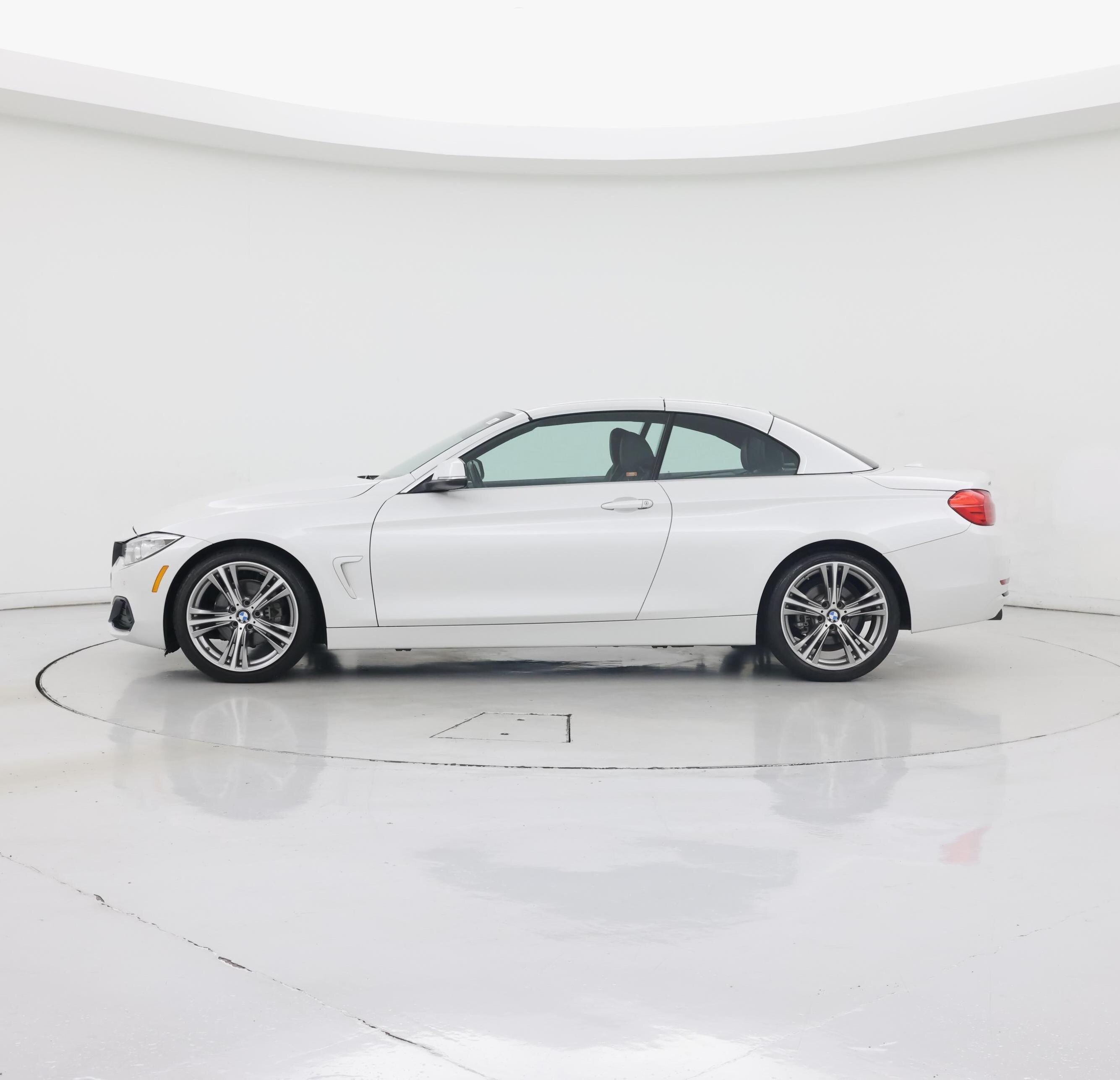 Thumbnail: 2017 BMW 4 Series - 3