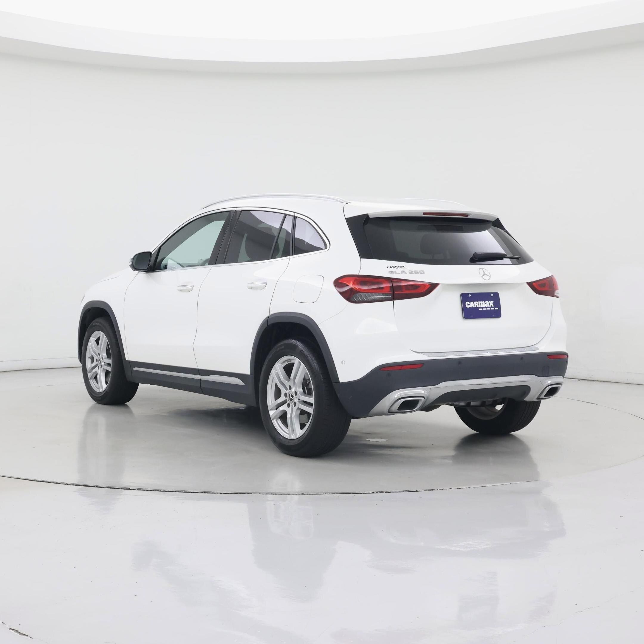 Thumbnail: 2023 Mercedes-Benz GLA - 2