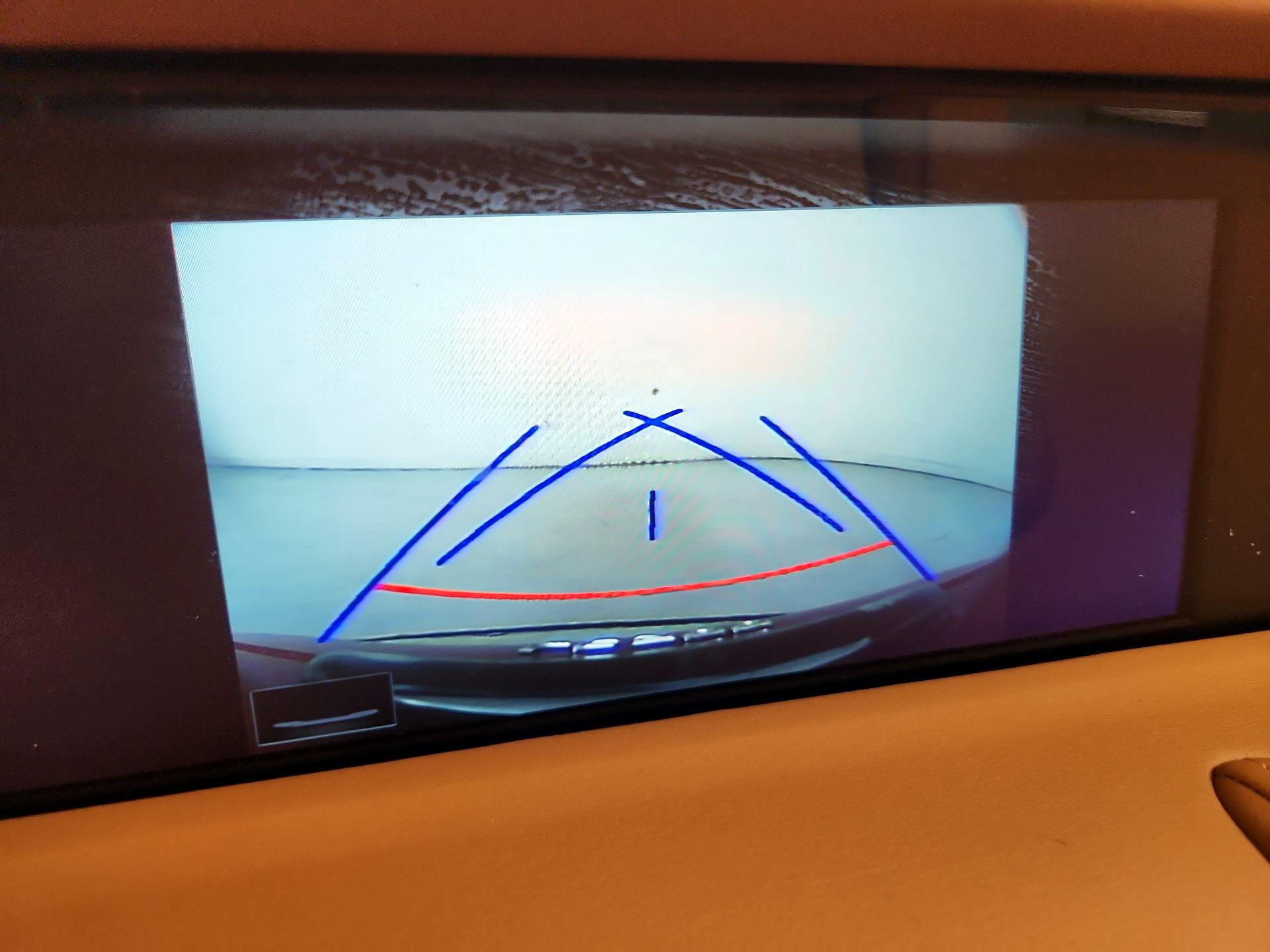 Thumbnail: 2018 Lexus LC - 15