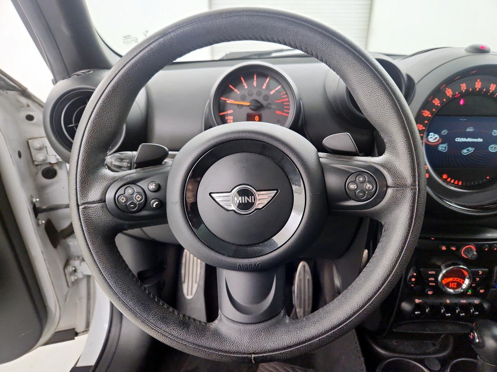 Thumbnail: 2015 MINI Cooper Countryman - 10