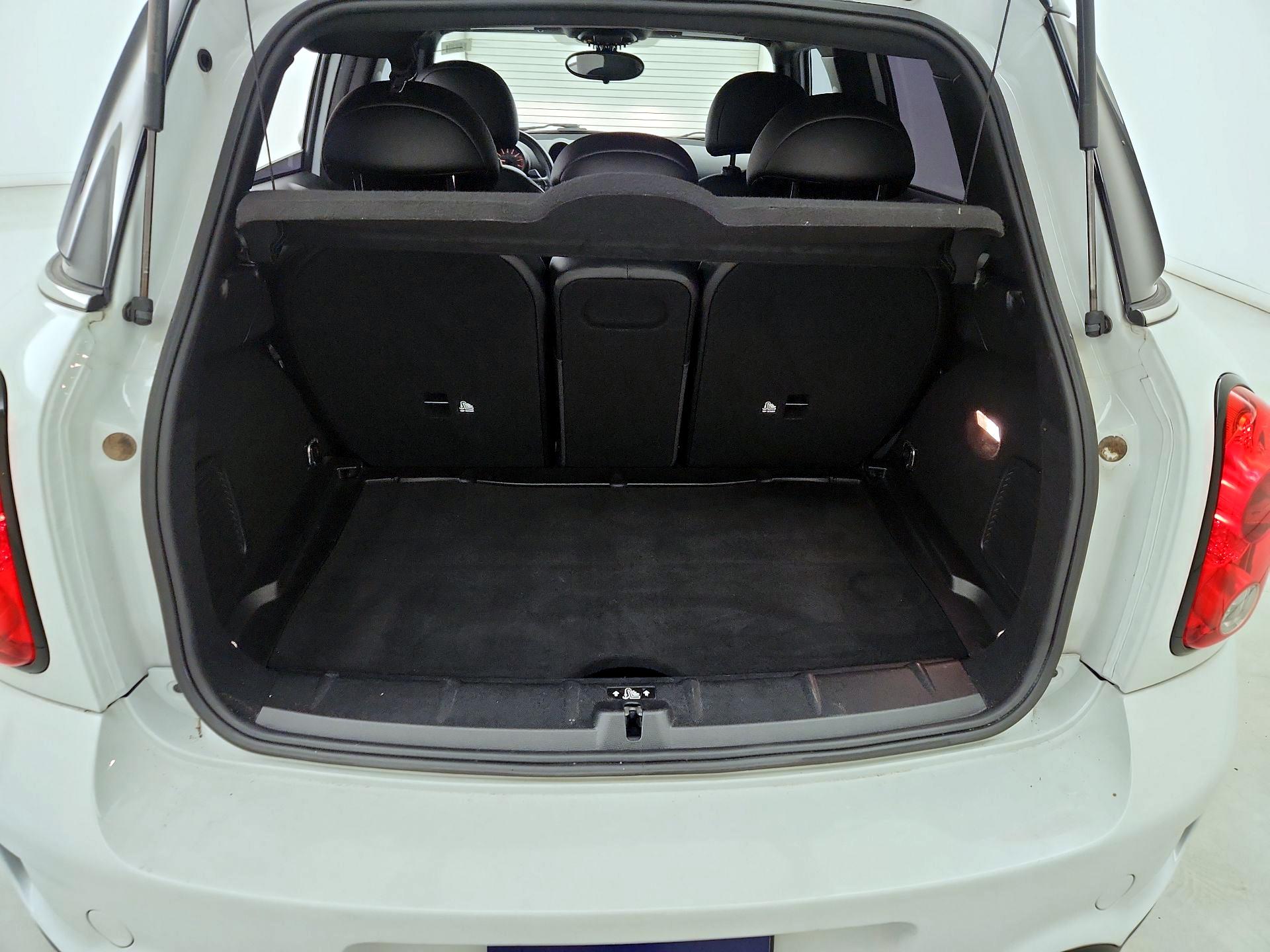 Thumbnail: 2015 MINI Cooper Countryman - 20