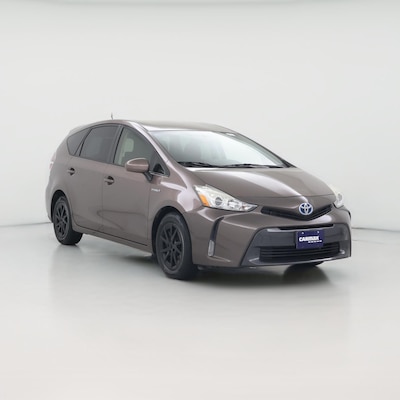 2015 Toyota Prius v Three