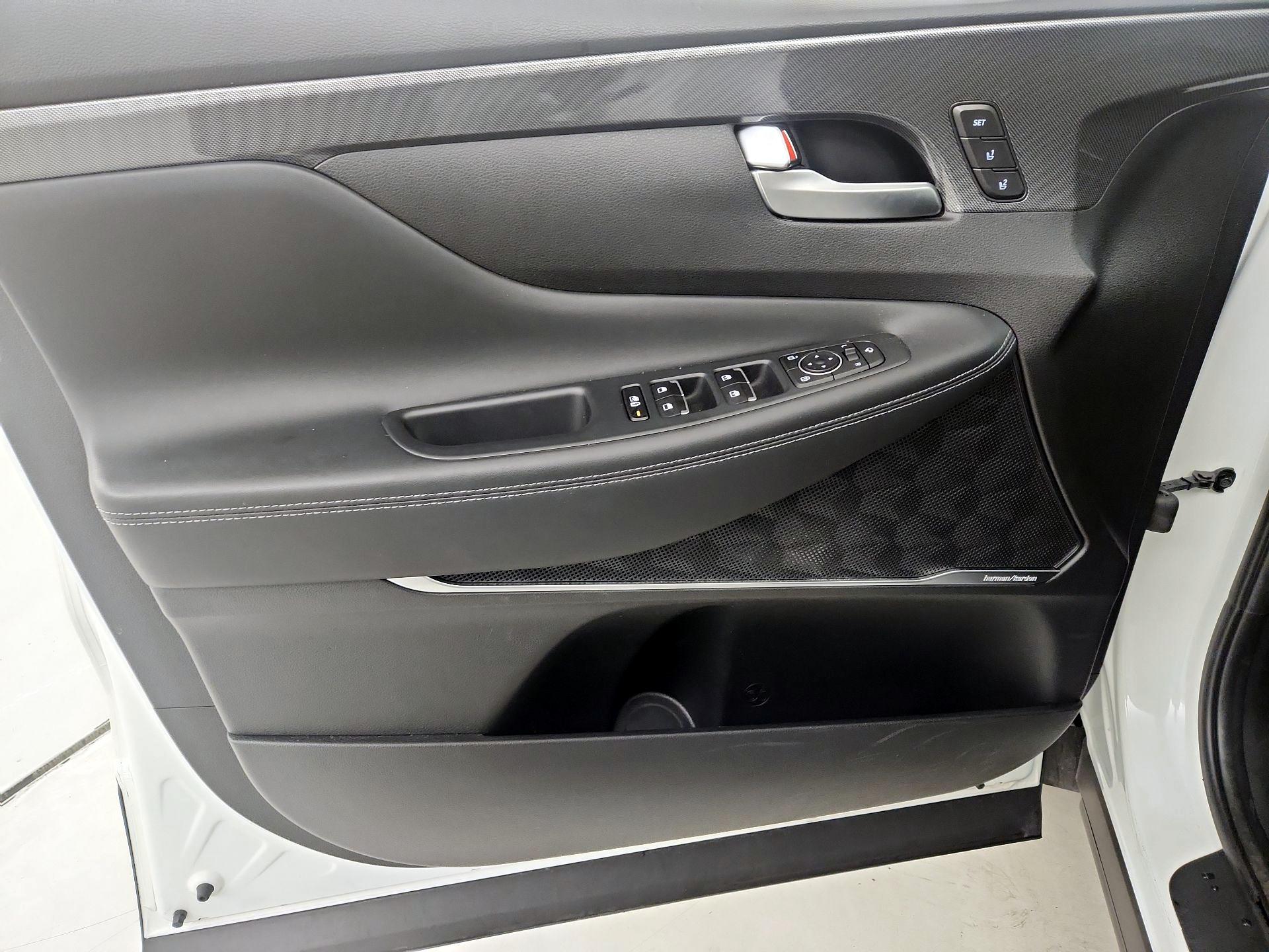 Thumbnail: 2023 Hyundai Santa Fe - 12