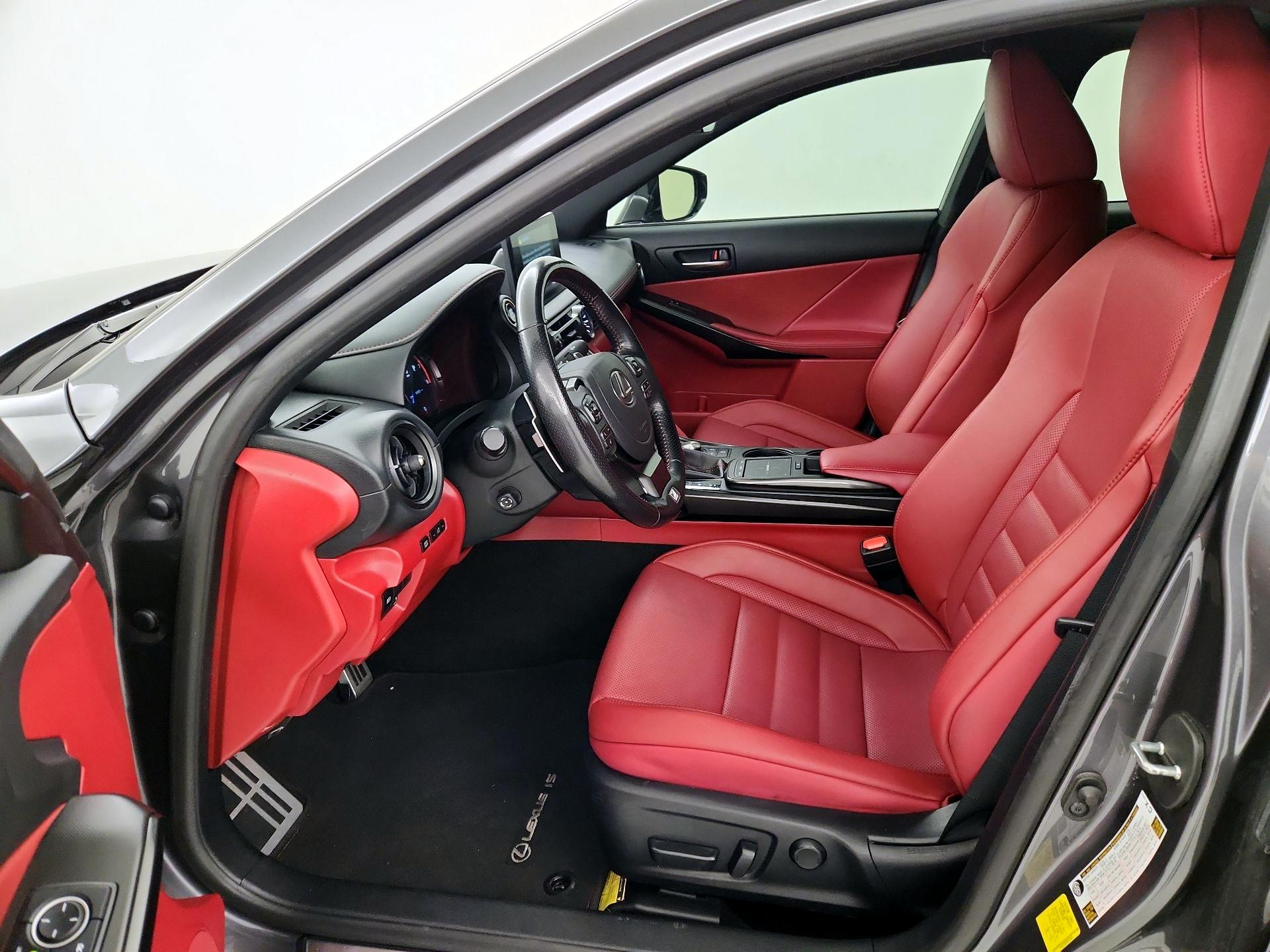 Thumbnail: 2024 Lexus IS - 11