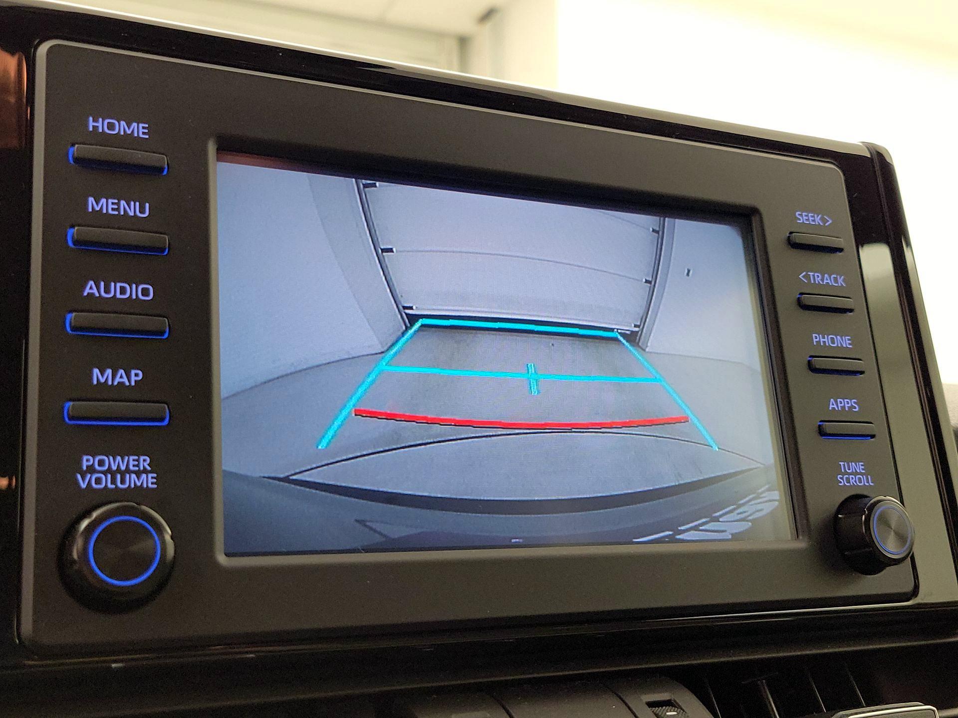 Thumbnail: 2019 Toyota RAV4 - 14