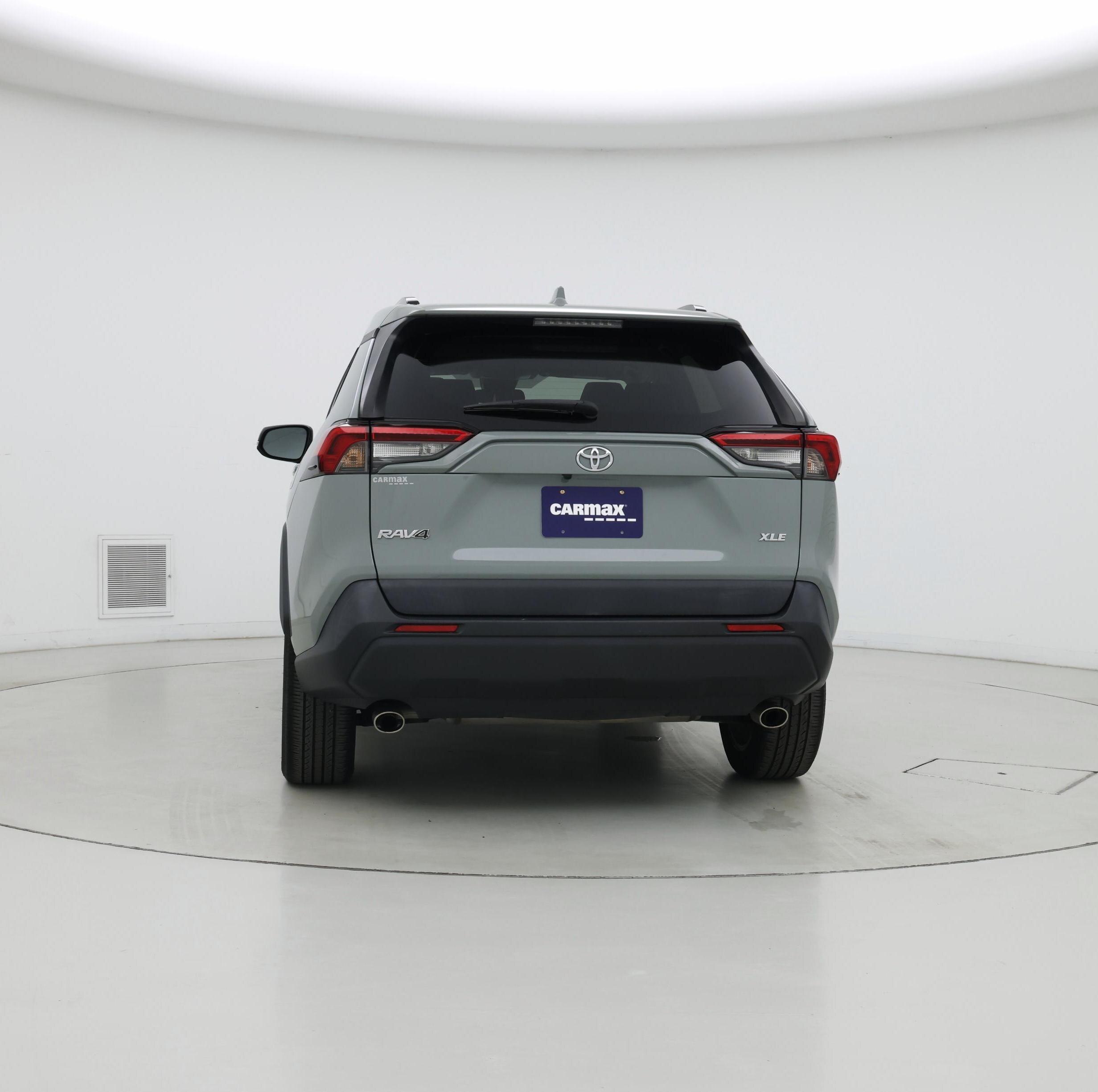 Thumbnail: 2019 Toyota RAV4 - 6