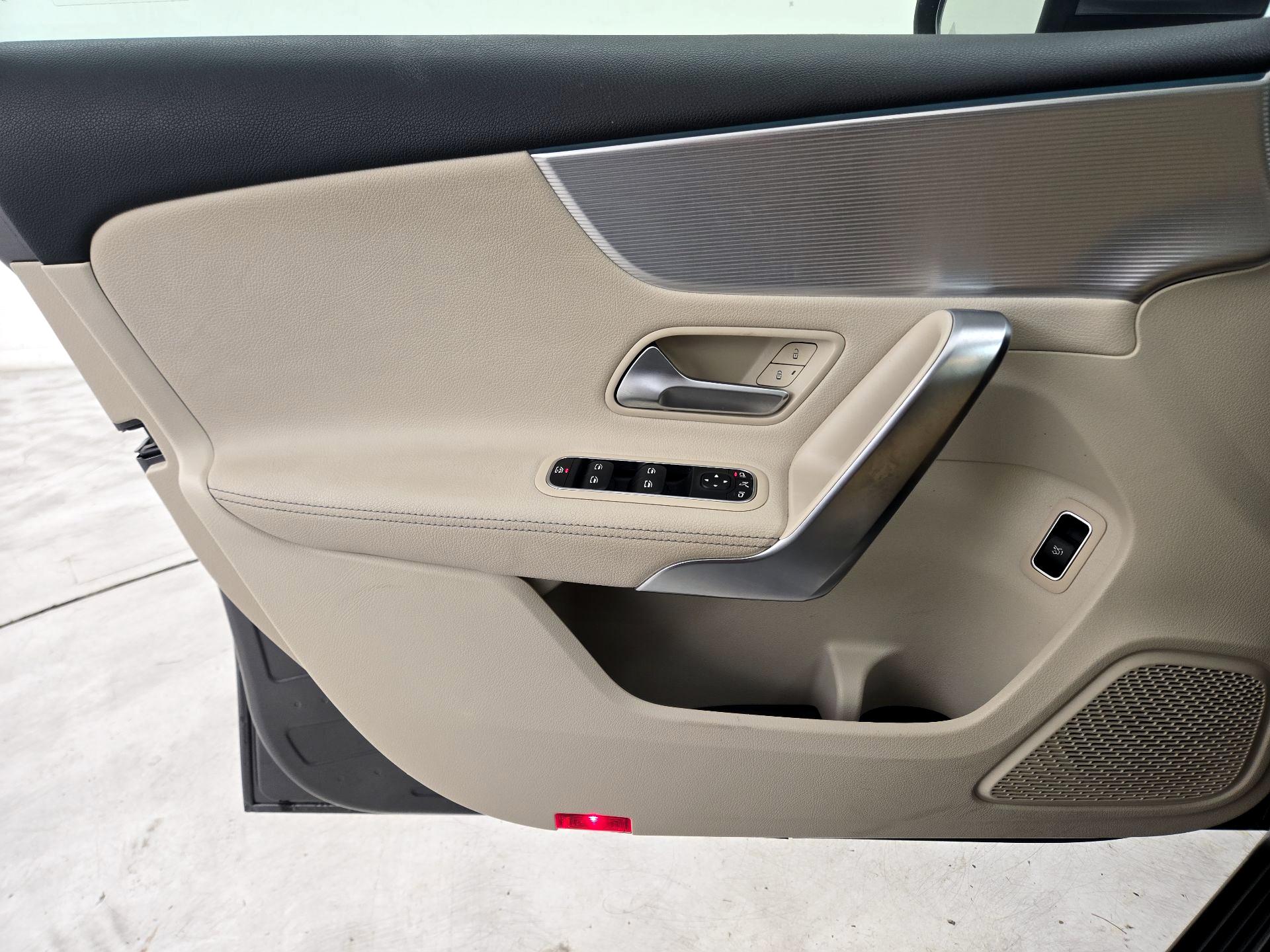 Thumbnail: 2022 Mercedes-Benz A-Class - 12