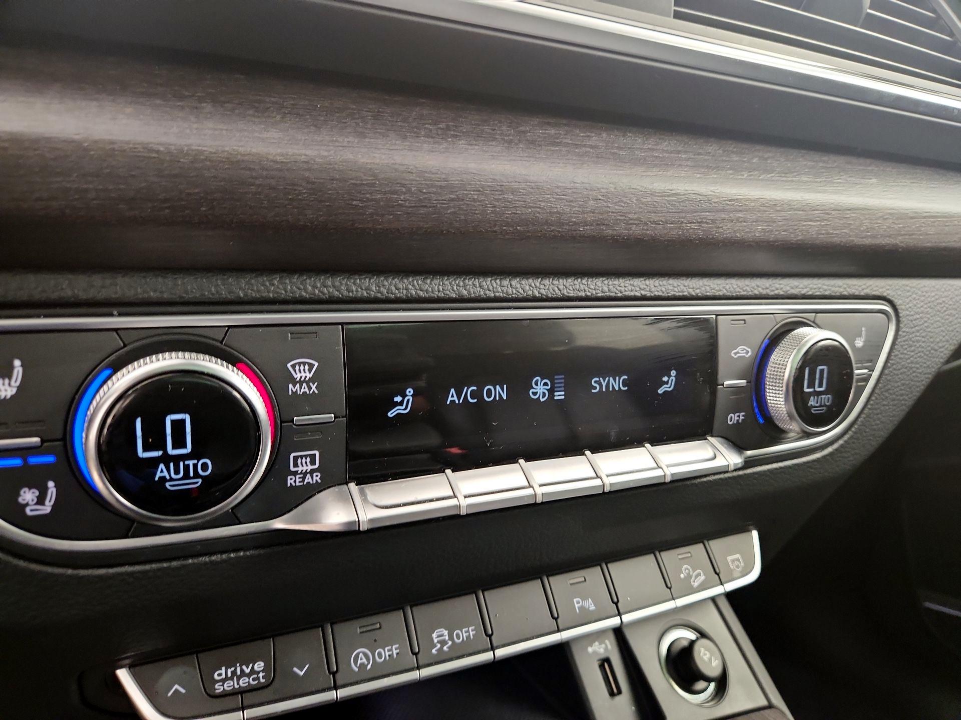 Thumbnail: 2021 Audi Q5 - 16