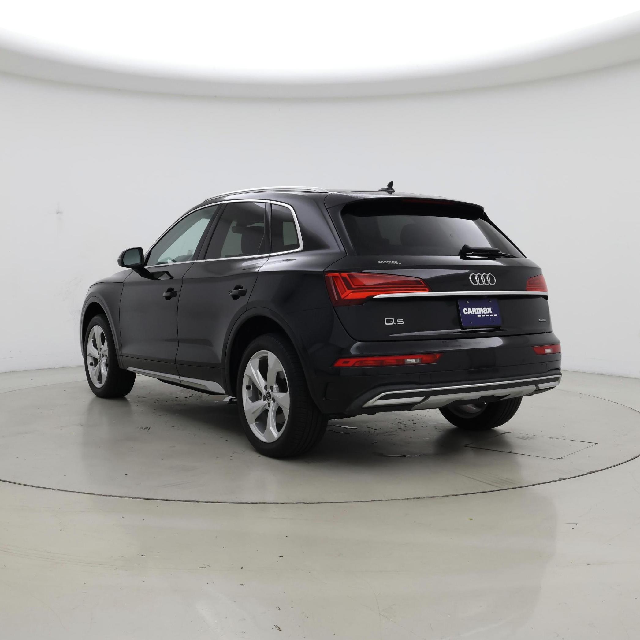 Thumbnail: 2021 Audi Q5 - 2