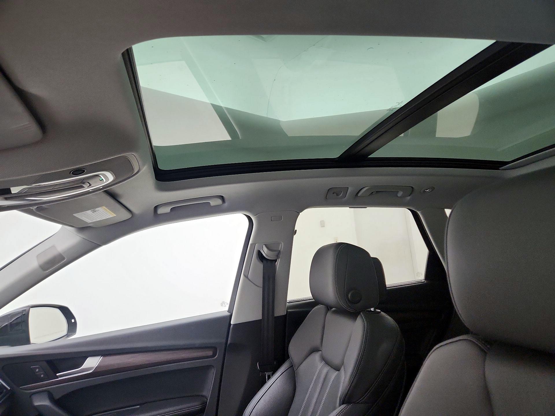 Thumbnail: 2021 Audi Q5 - 19