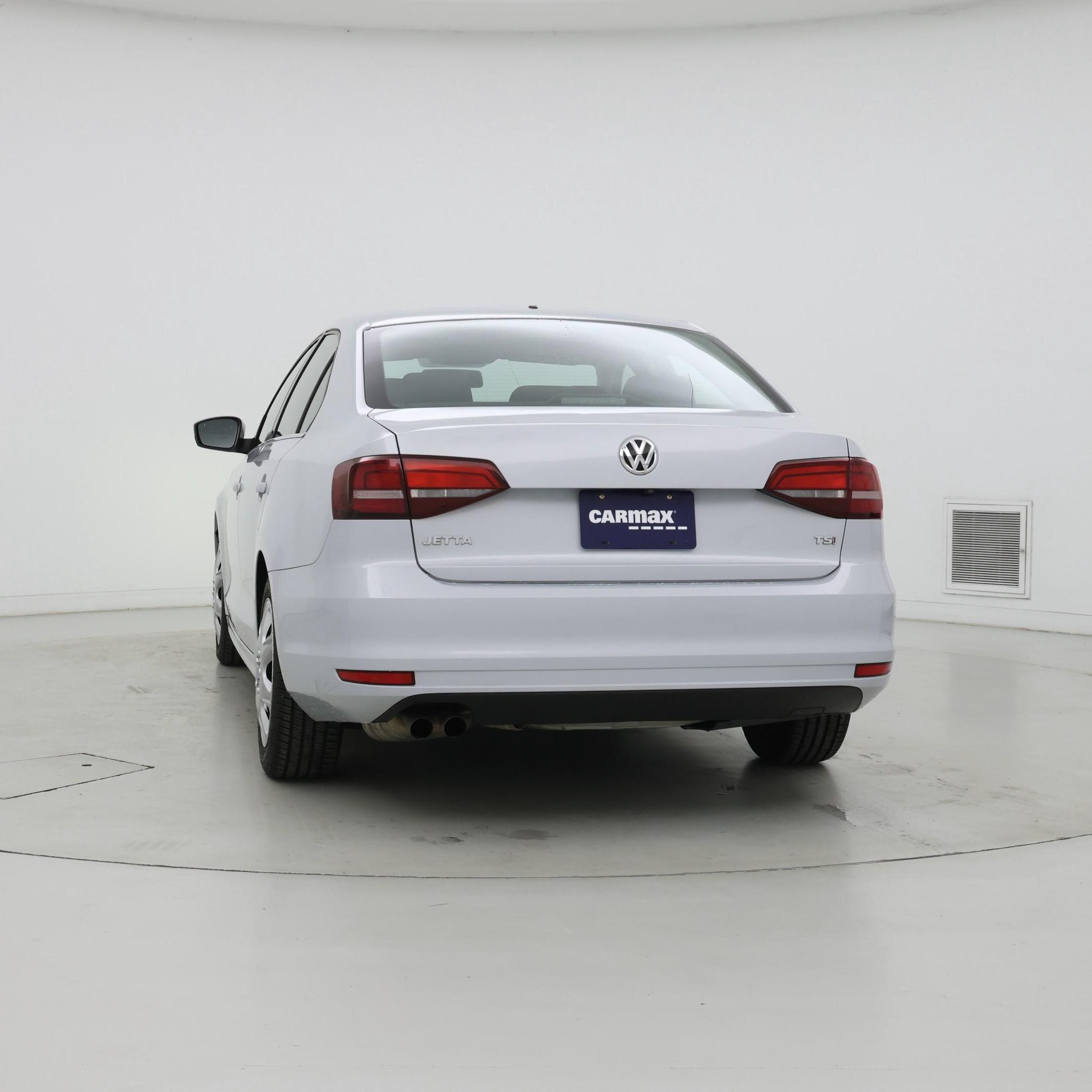 Thumbnail: 2017 Volkswagen Jetta - 6