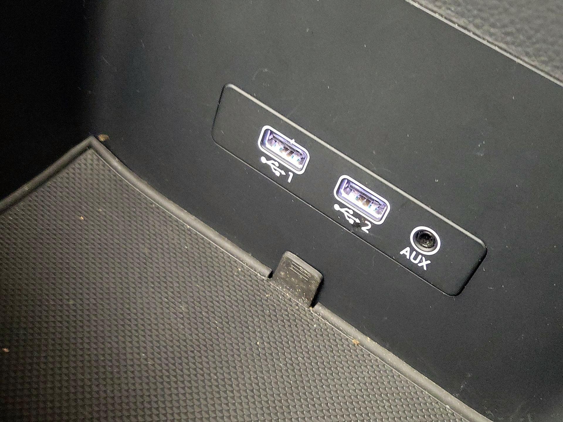 Thumbnail: 2018 Audi SQ5 - 19