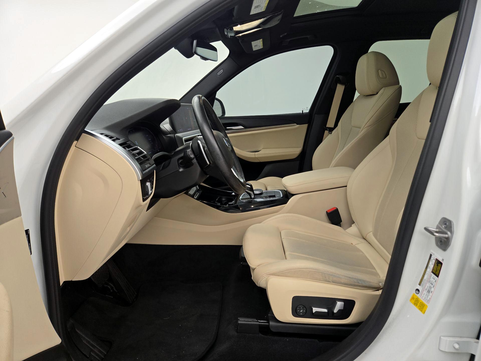 Thumbnail: 2022 BMW X3 - 11