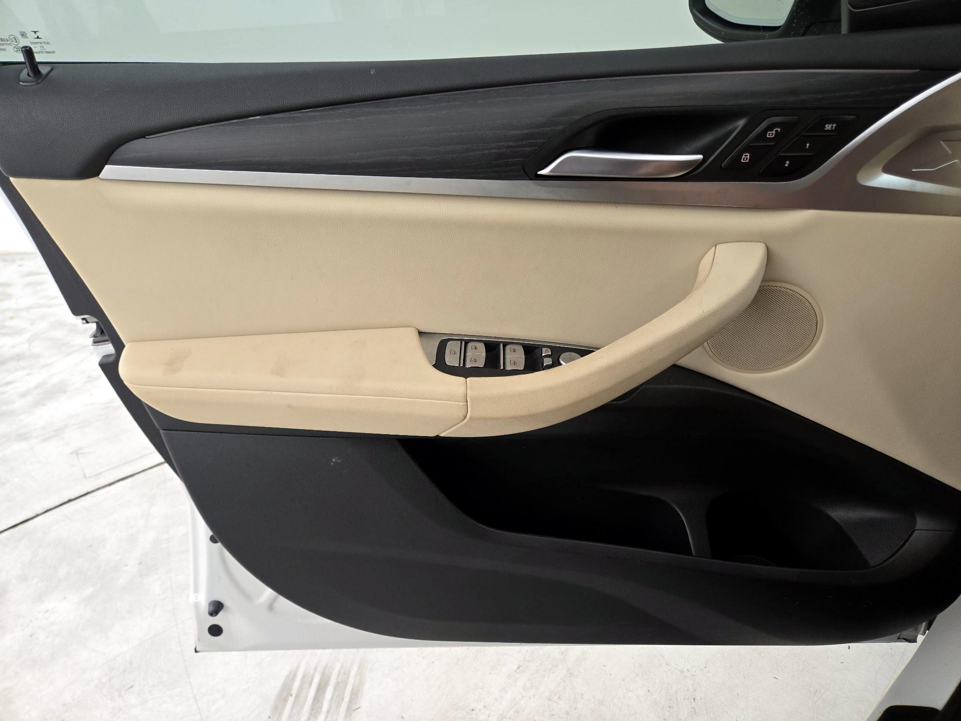 Thumbnail: 2022 BMW X3 - 12