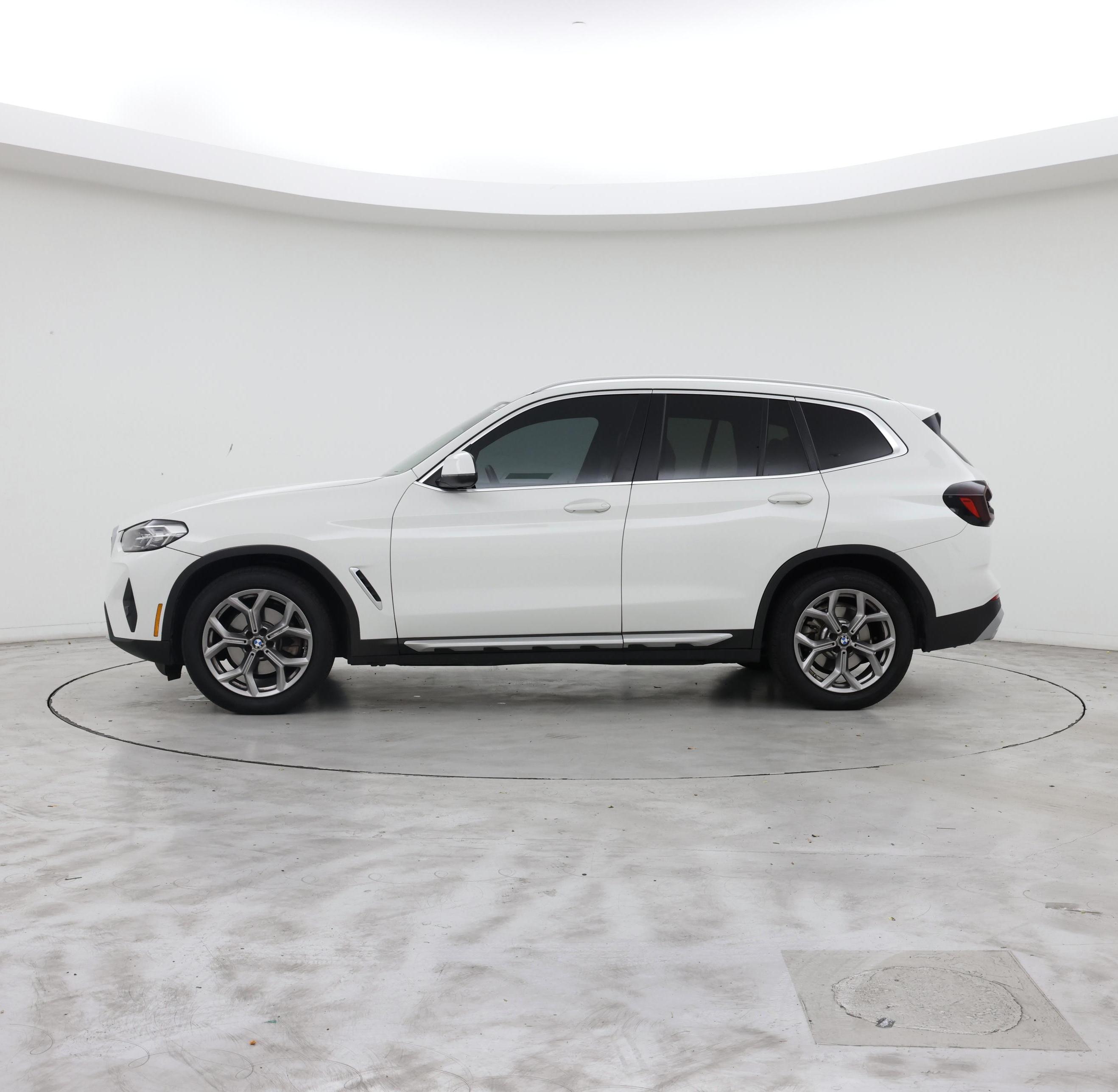 Thumbnail: 2022 BMW X3 - 3