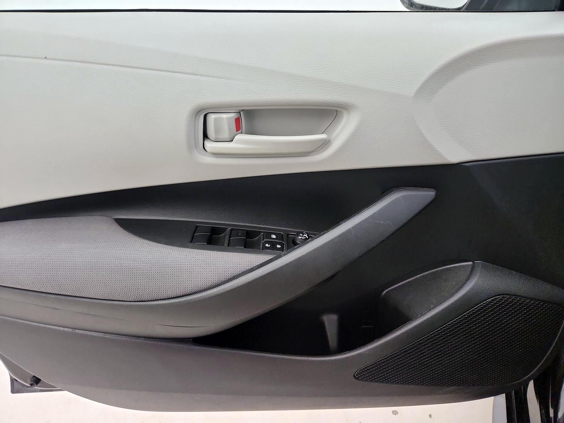 Thumbnail: 2022 Toyota Corolla - 12