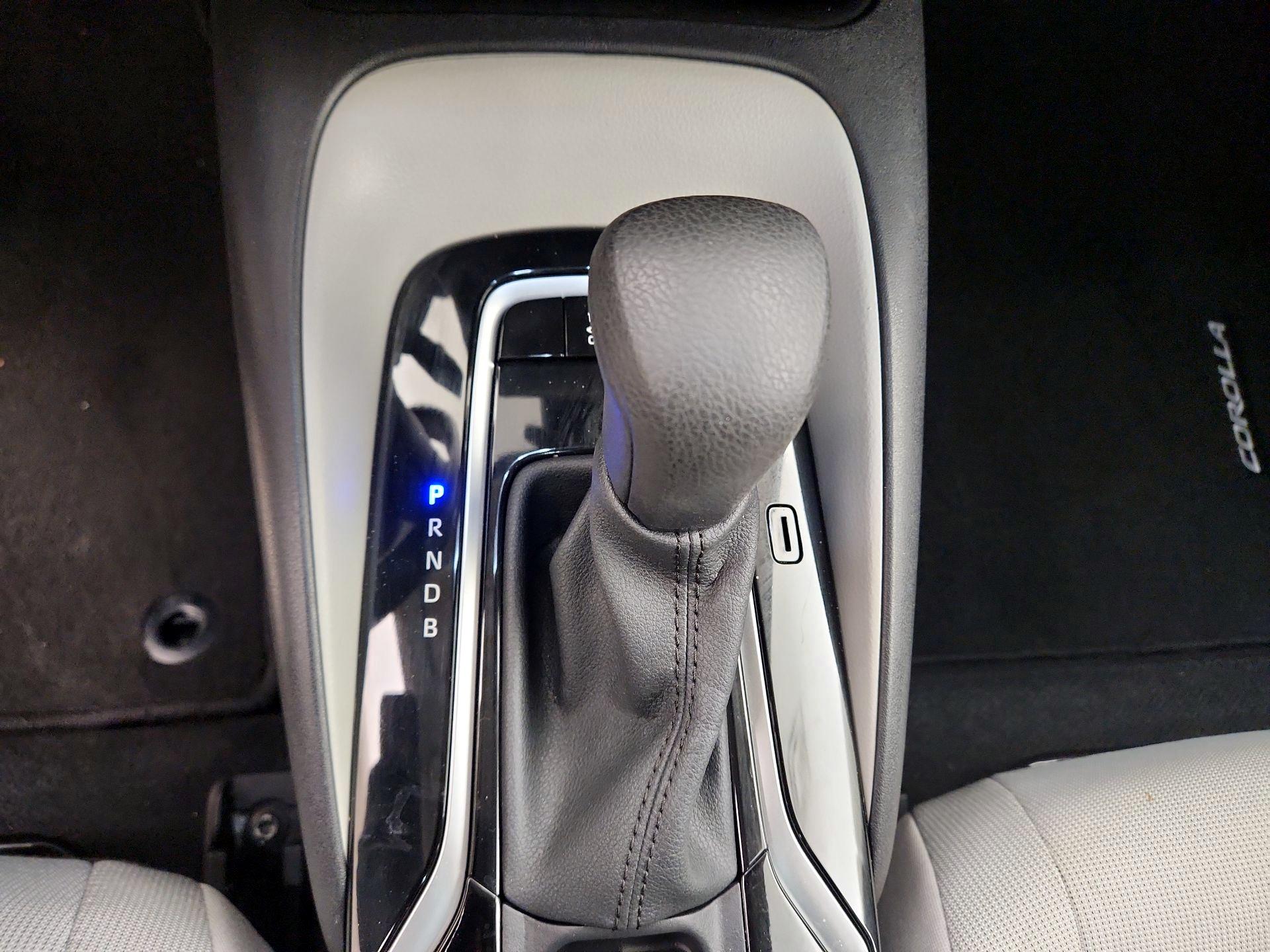 Thumbnail: 2022 Toyota Corolla - 17