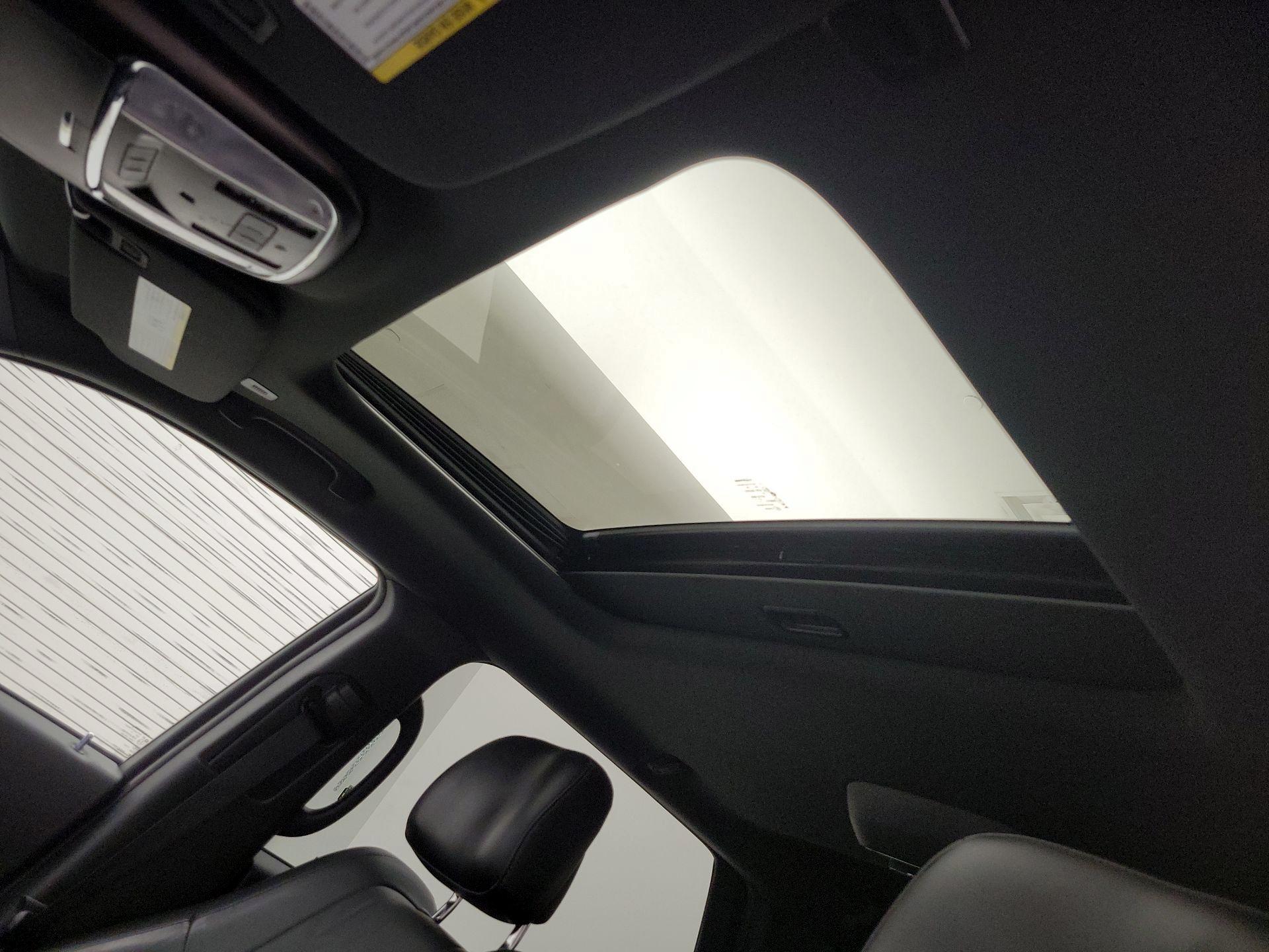 Thumbnail: 2018 Dodge Durango - 20