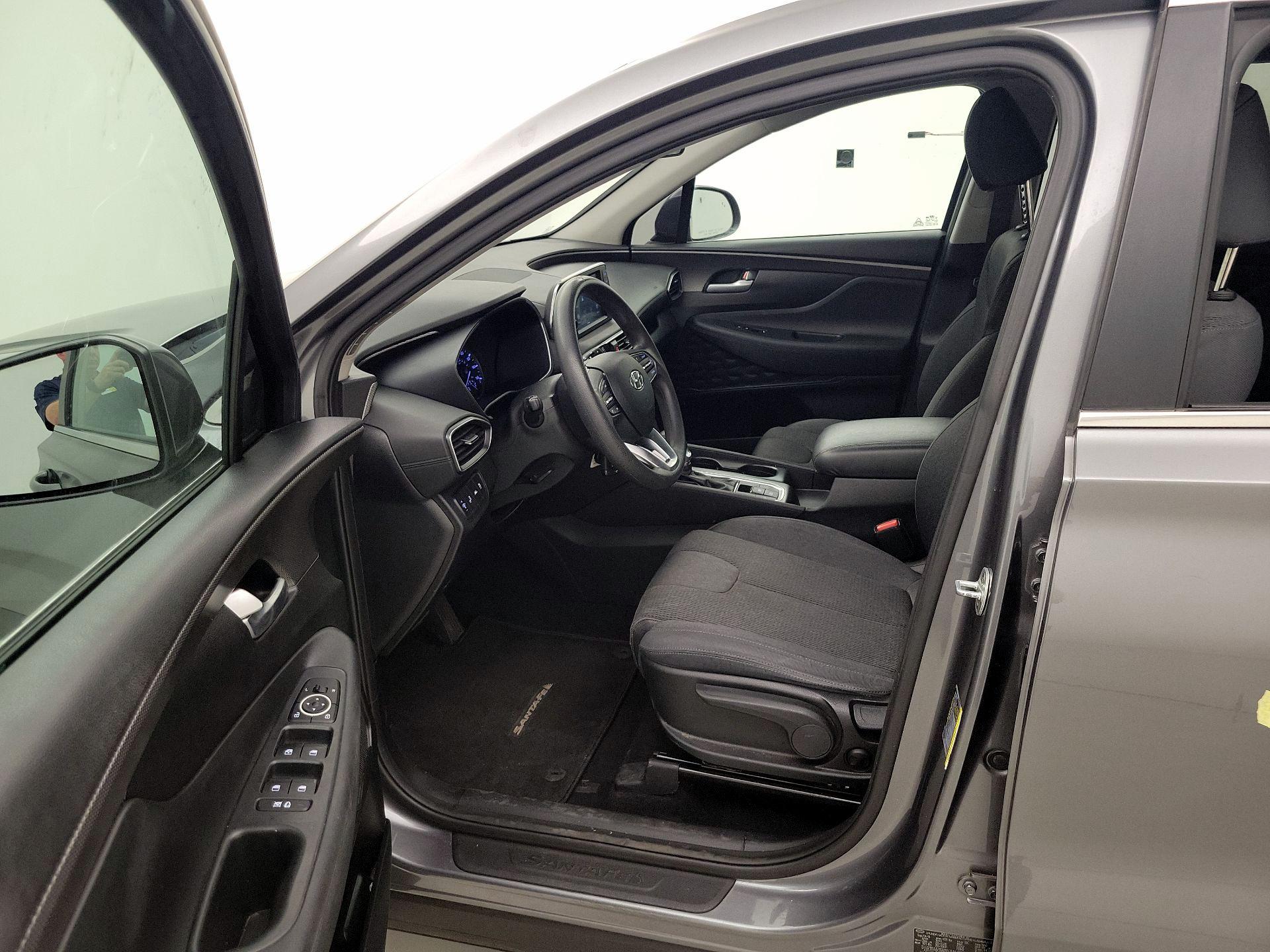 Thumbnail: 2019 Hyundai Santa Fe - 11