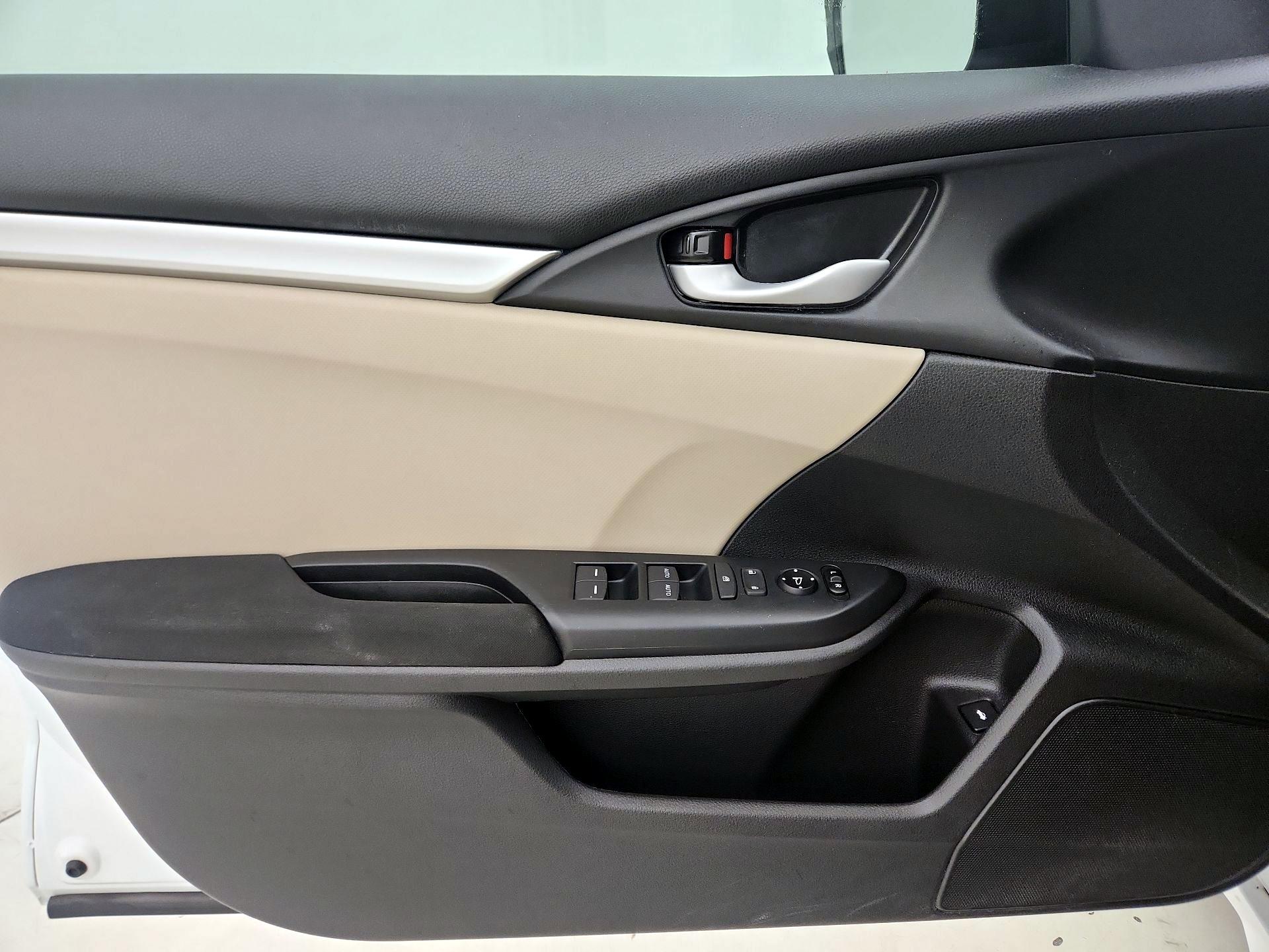 Thumbnail: 2020 Honda Civic - 12