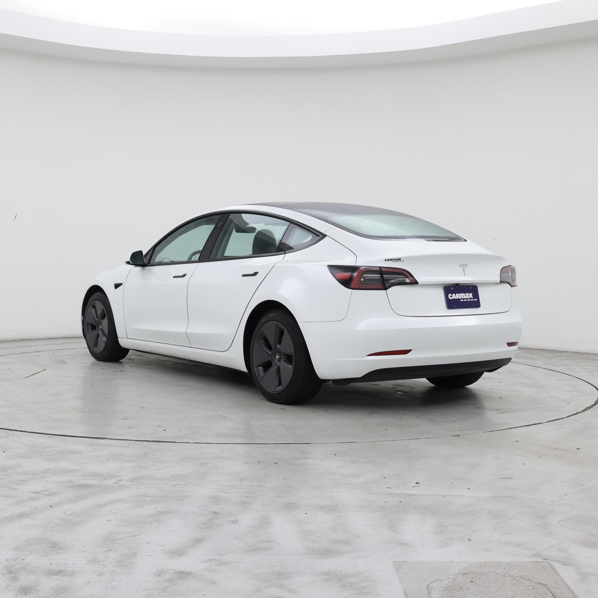 Thumbnail: 2023 Tesla Model 3 - 2