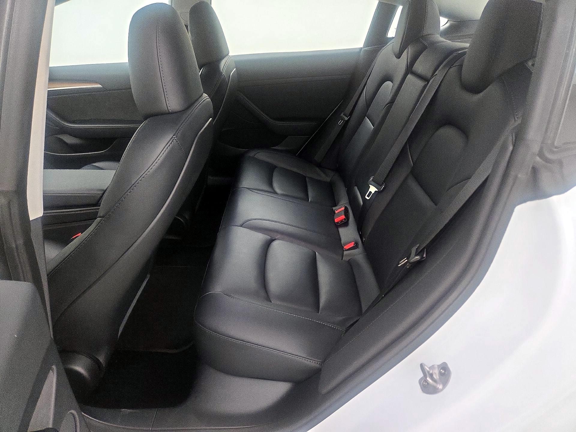 Thumbnail: 2023 Tesla Model 3 - 20