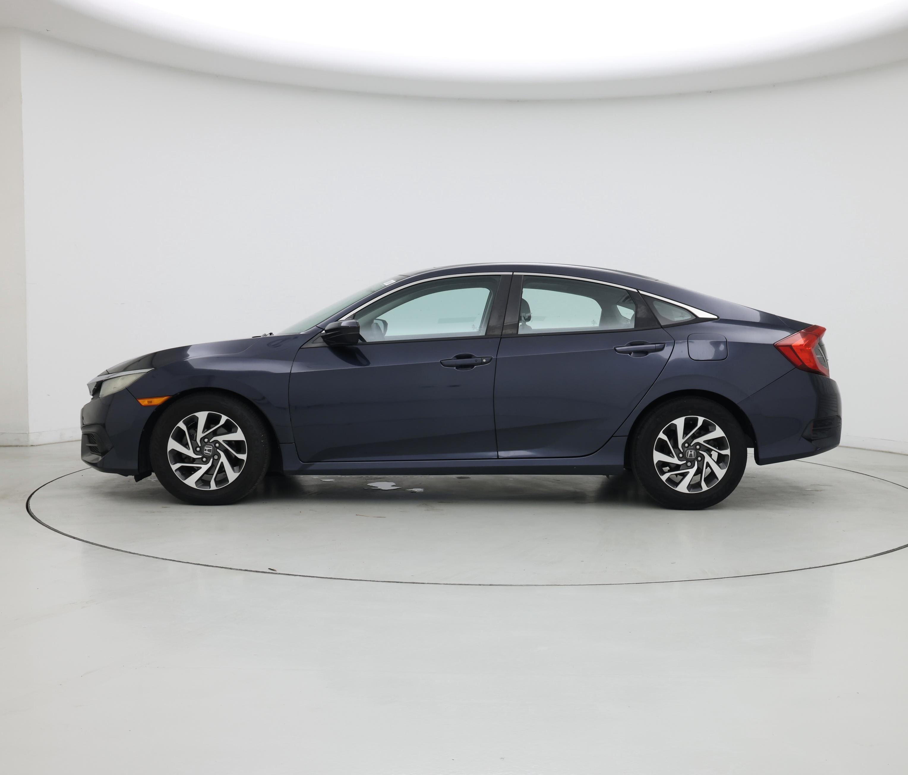 Thumbnail: 2016 Honda Civic - 3