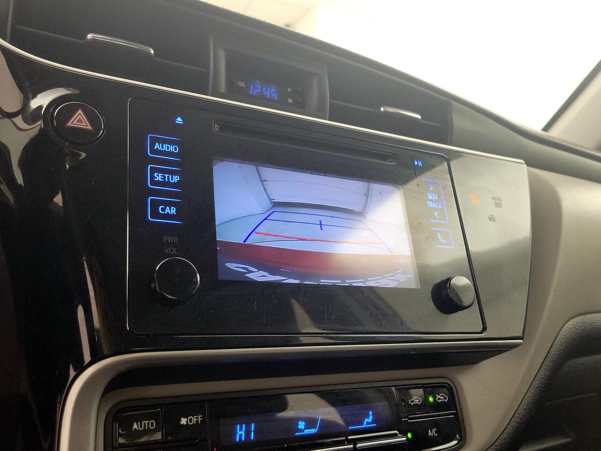 Thumbnail: 2017 Toyota Corolla - 14