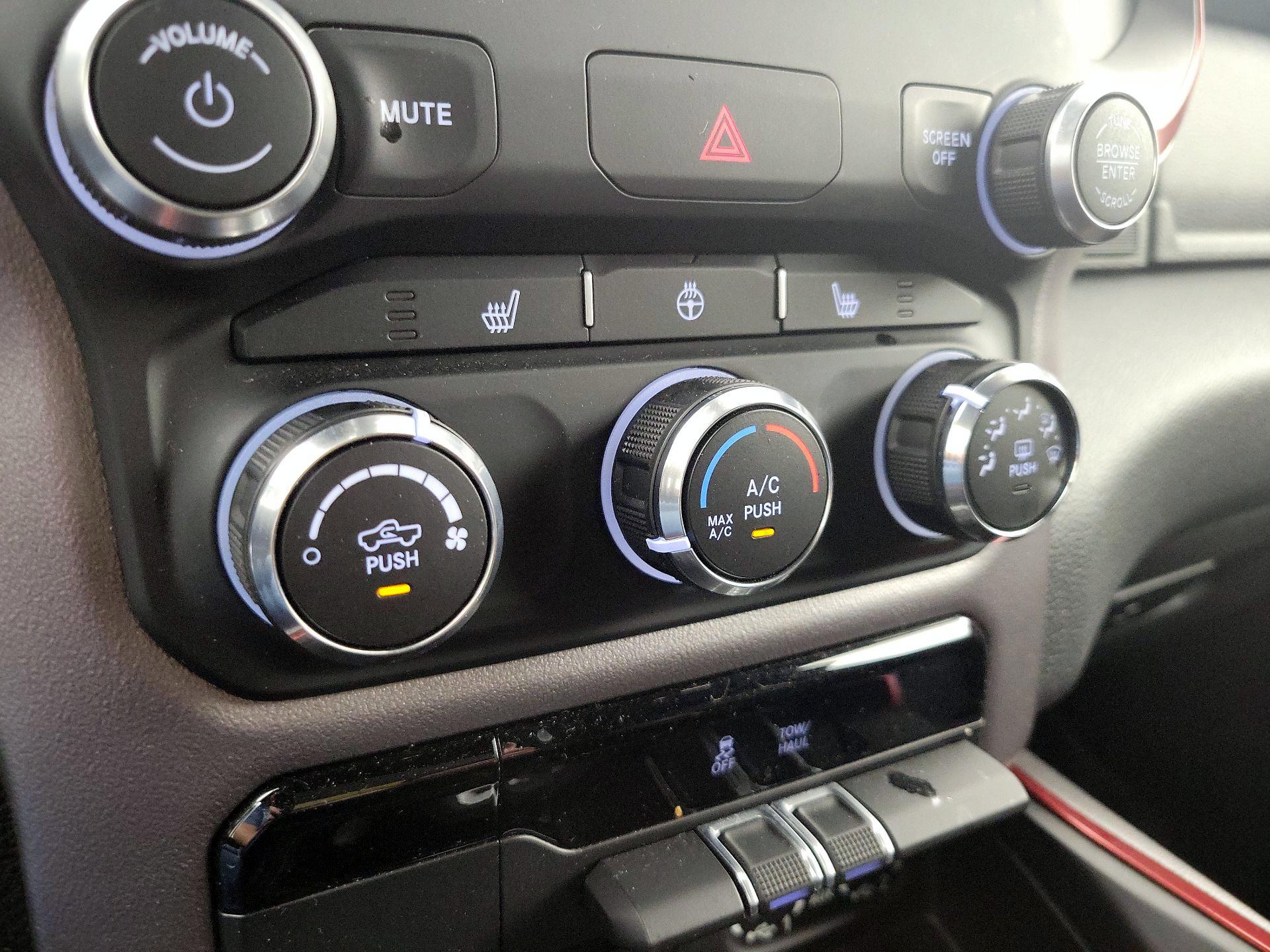 Thumbnail: 2019 RAM 1500 - 16