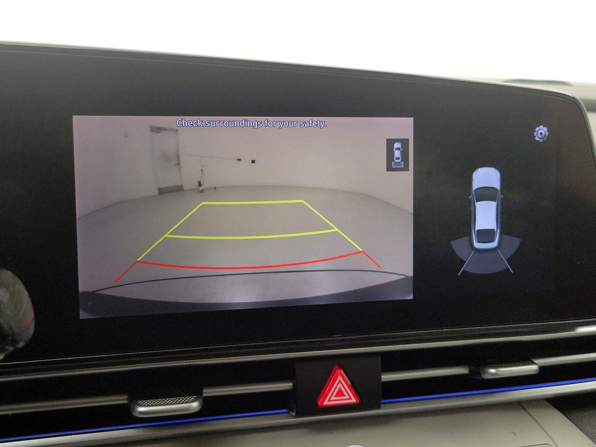 Thumbnail: 2021 Hyundai Elantra - 15