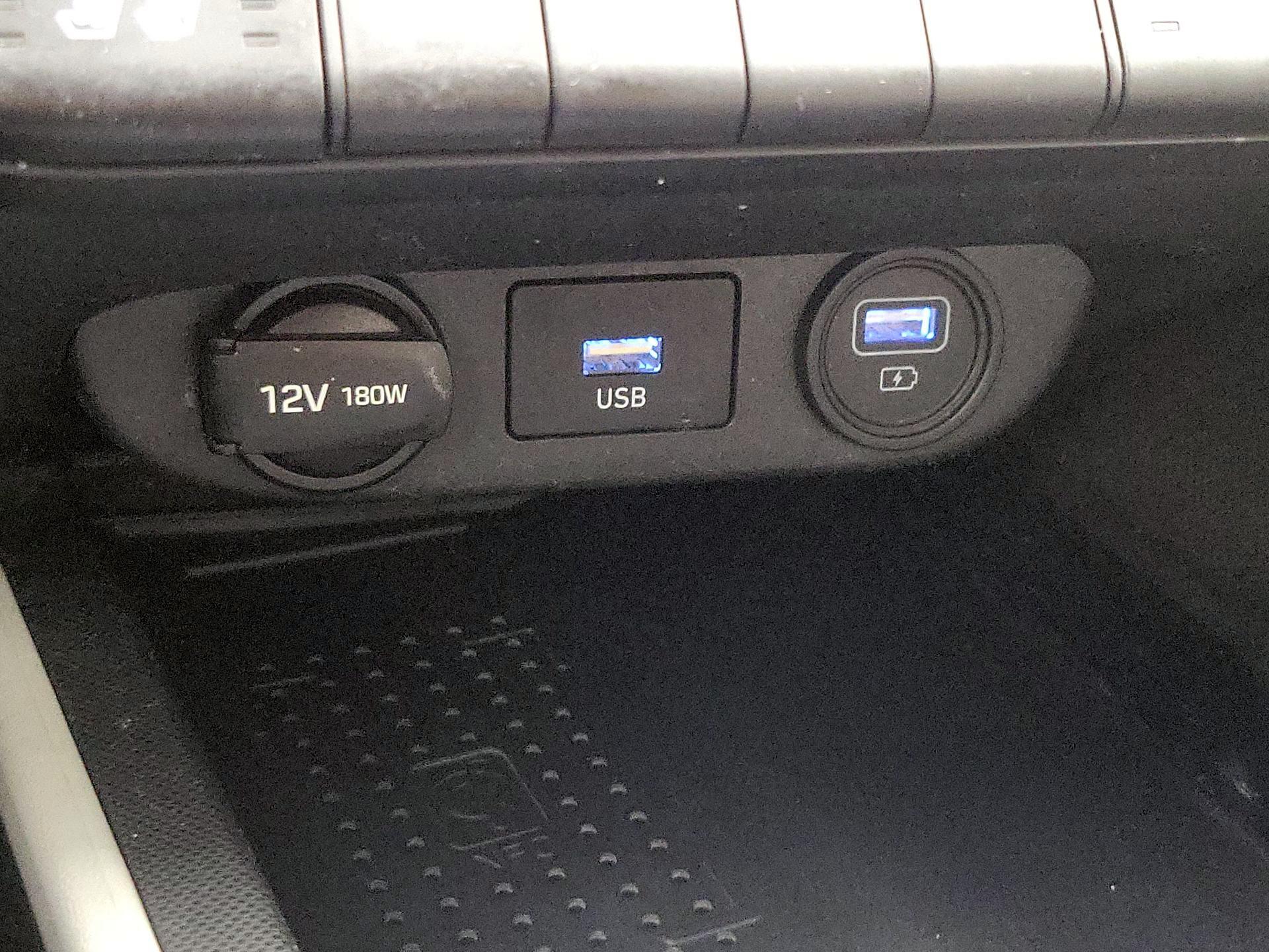 Thumbnail: 2021 Hyundai Elantra - 19