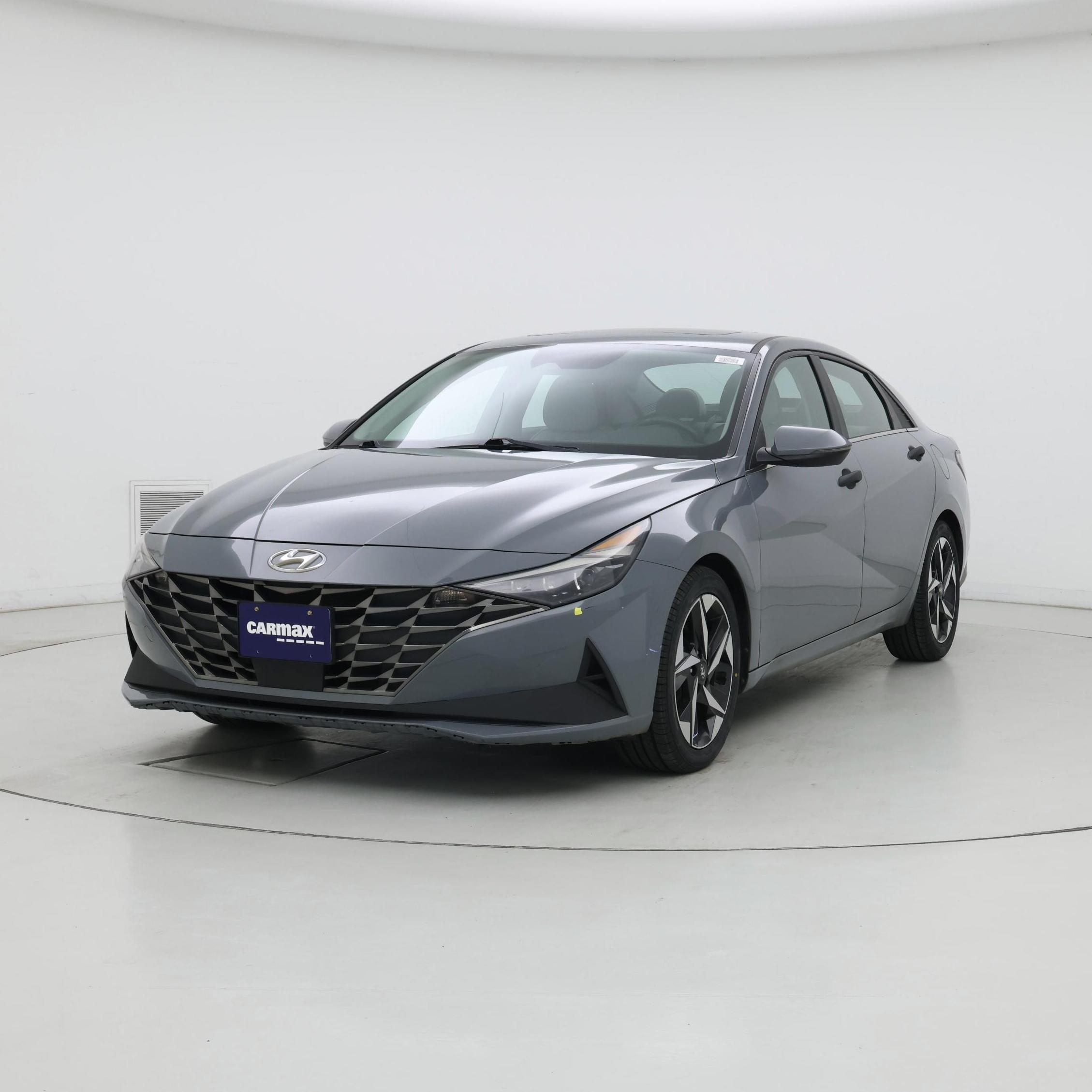 Thumbnail: 2021 Hyundai Elantra - 4