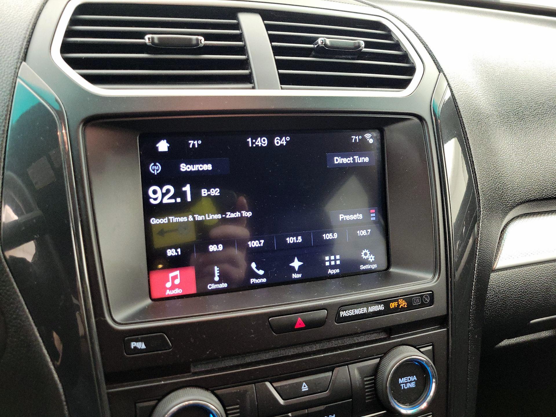 Thumbnail: 2017 Ford Explorer - 16