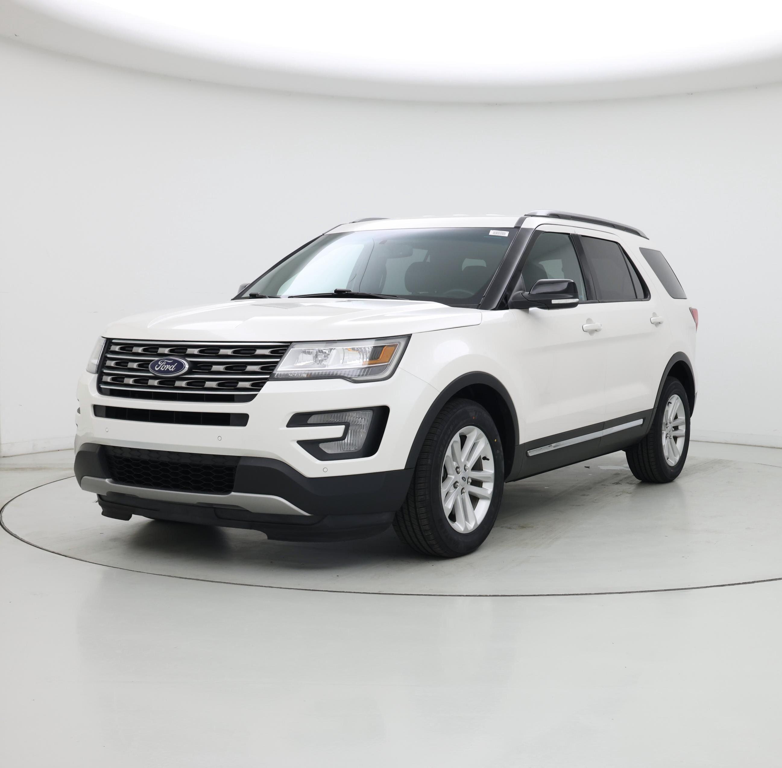Thumbnail: 2017 Ford Explorer - 4