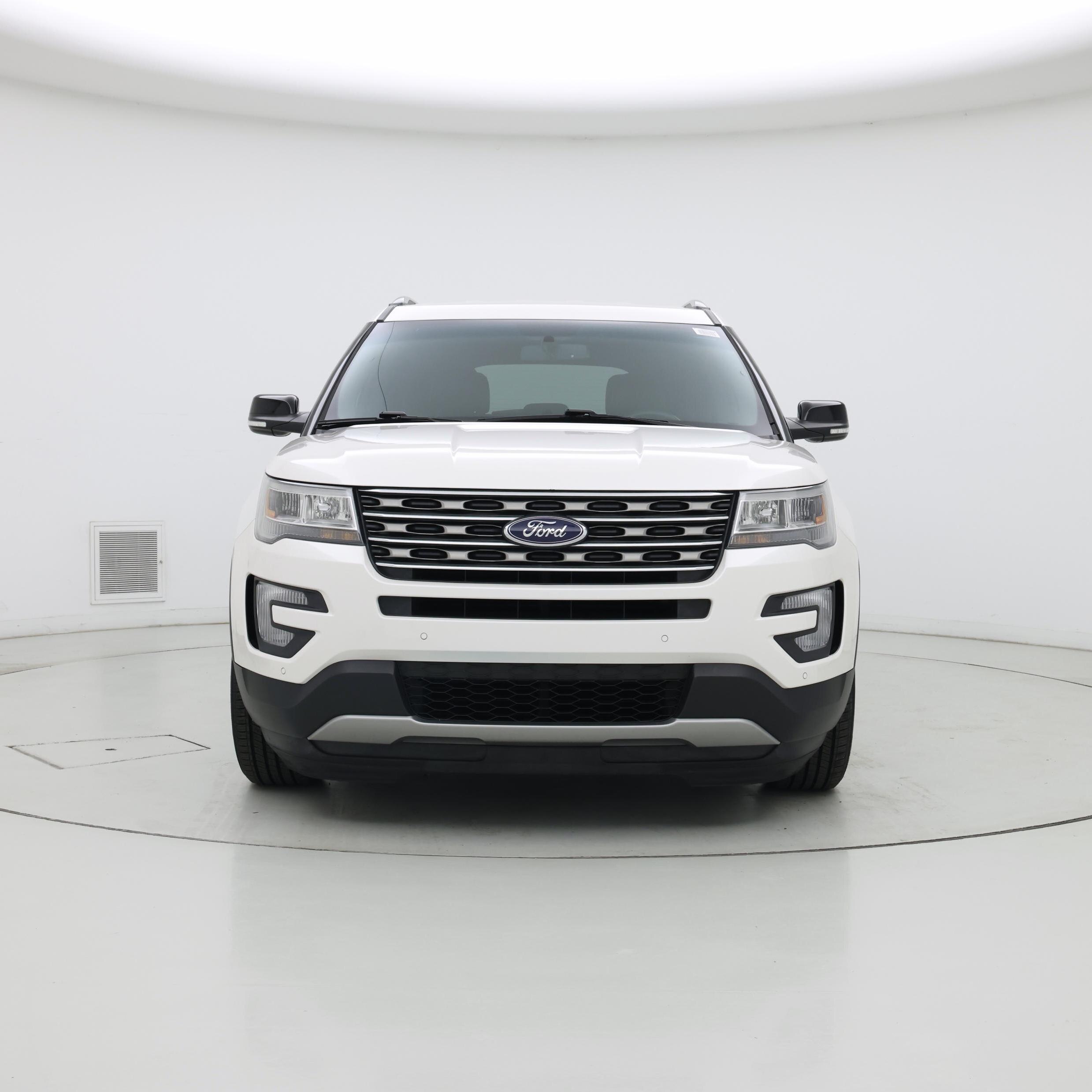 Thumbnail: 2017 Ford Explorer - 5