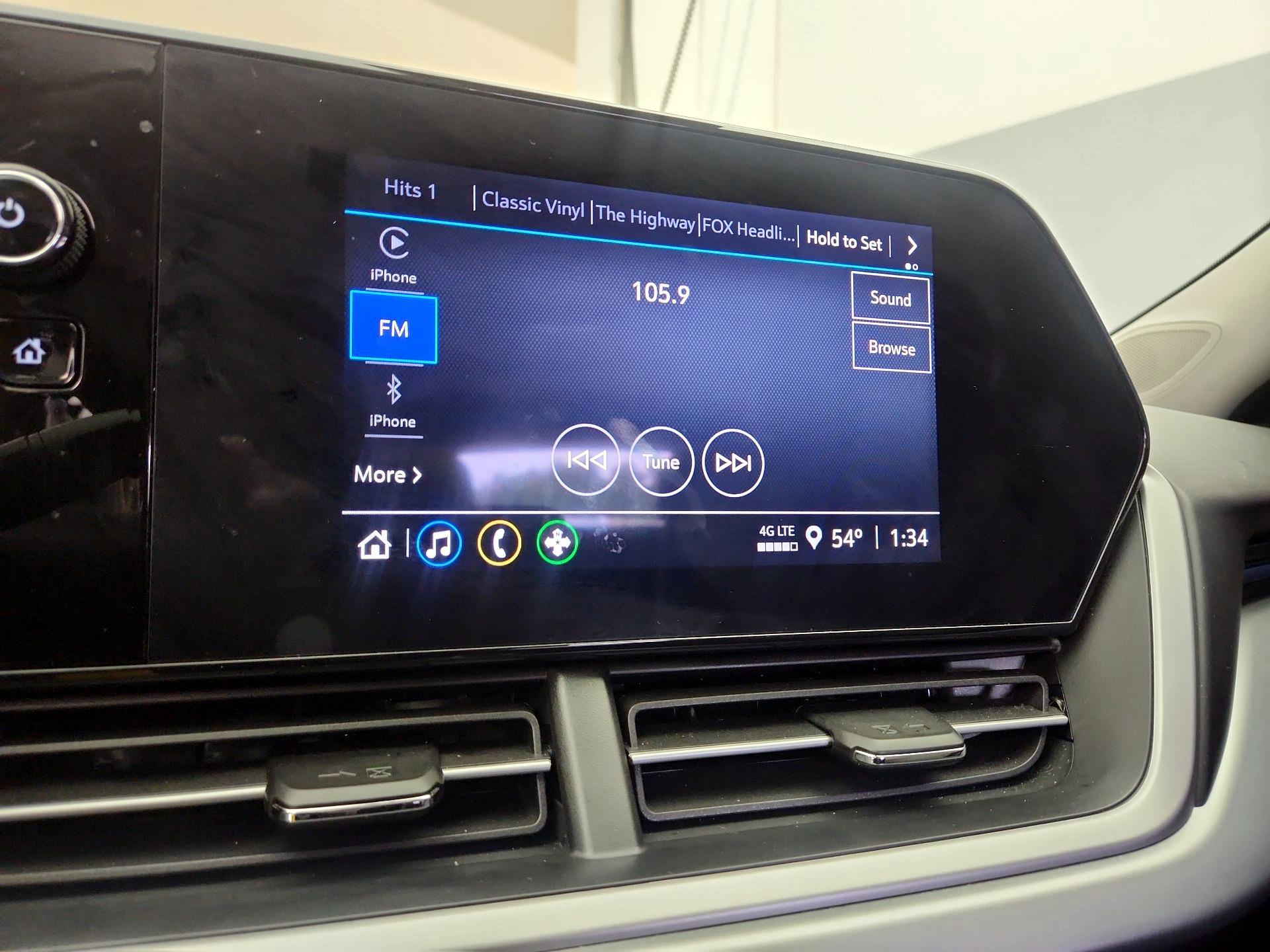 Thumbnail: 2025 Chevrolet Trax - 15