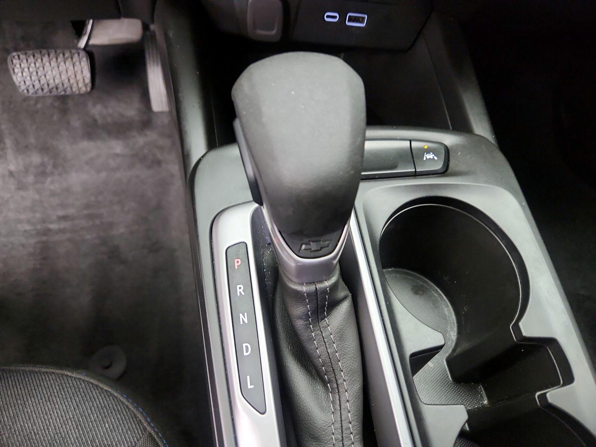 Thumbnail: 2025 Chevrolet Trax - 17