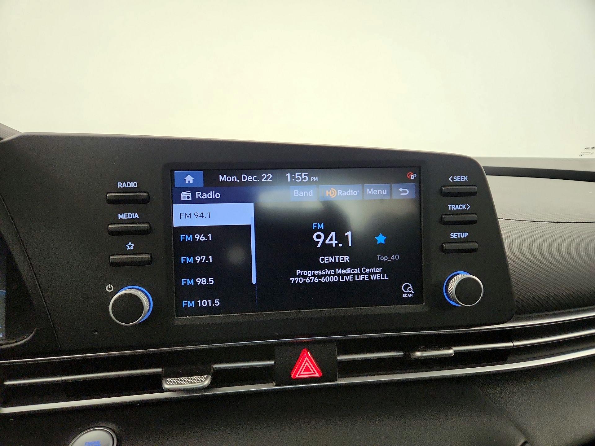 Thumbnail: 2022 Hyundai Elantra - 15