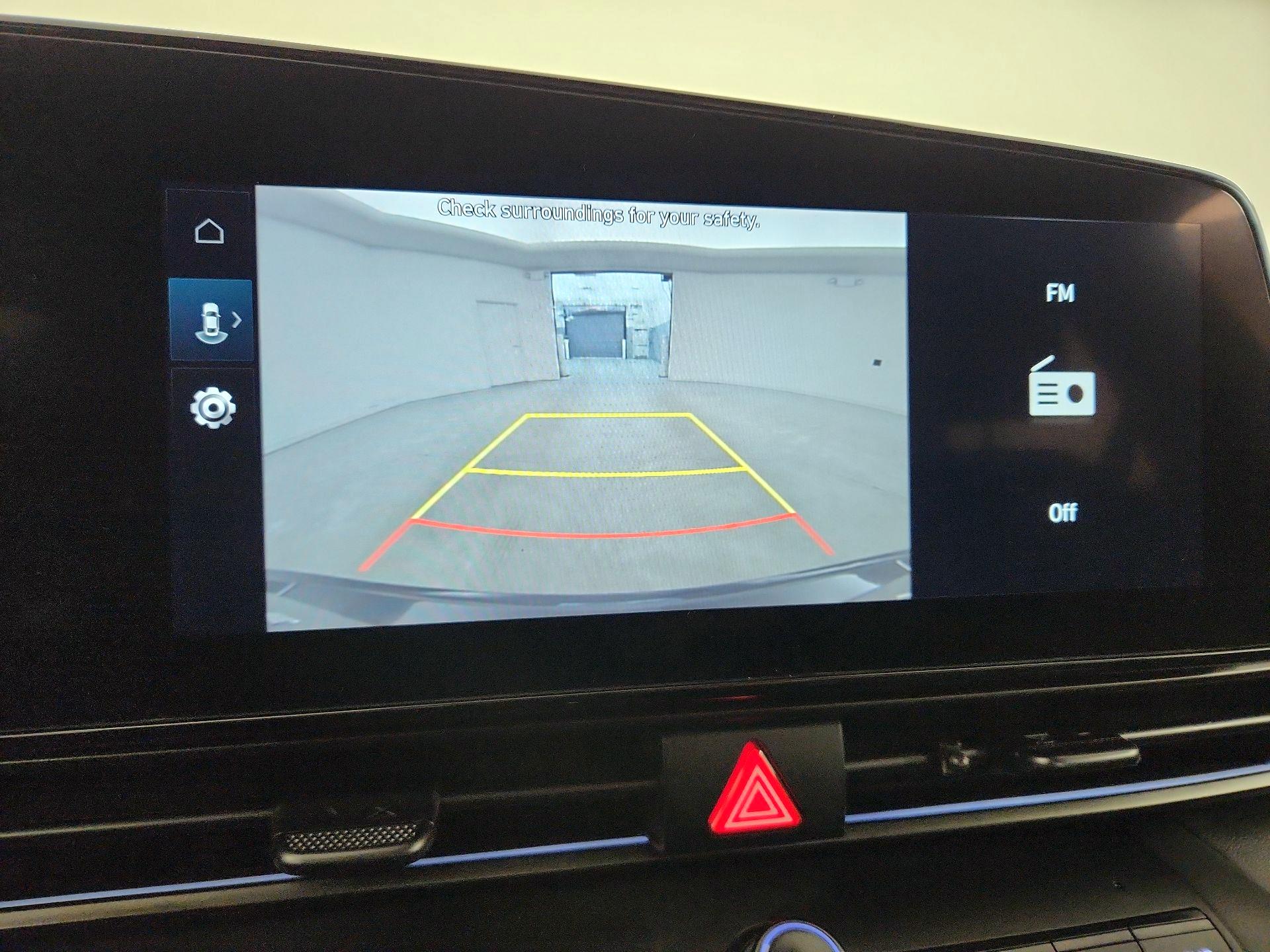 Thumbnail: 2025 Hyundai Elantra - 15