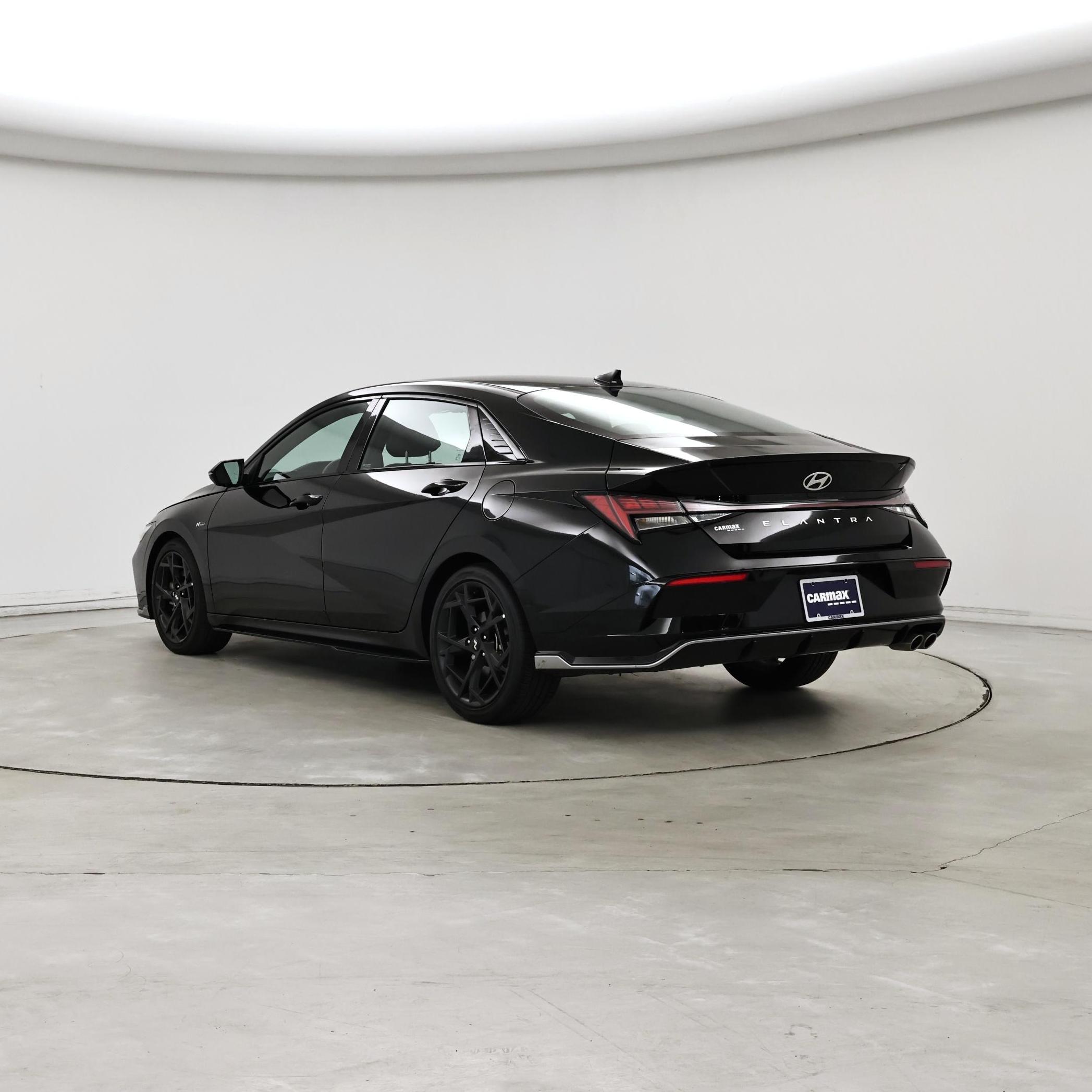 Thumbnail: 2025 Hyundai Elantra - 2